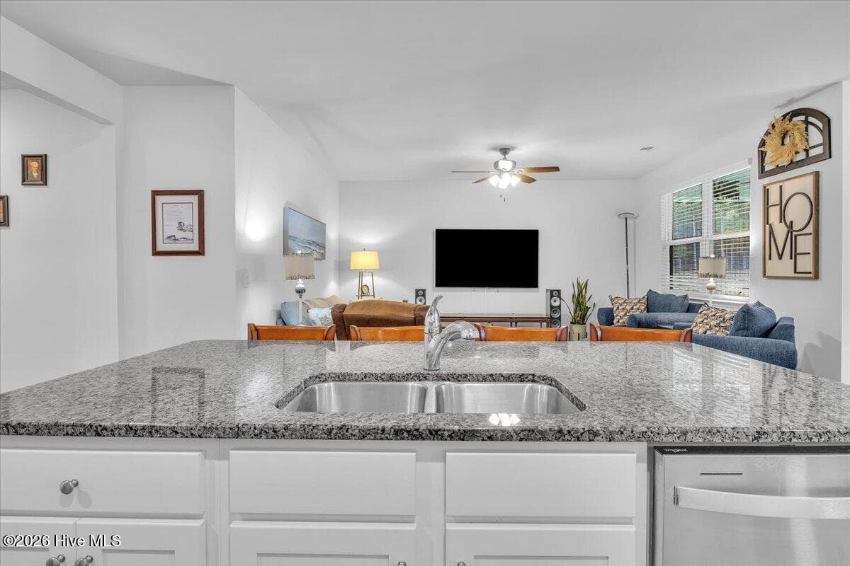 Single Family Residence at 1320 N Fisher King Drive SE, Bolivia, NC 28422, photo 23 of 68