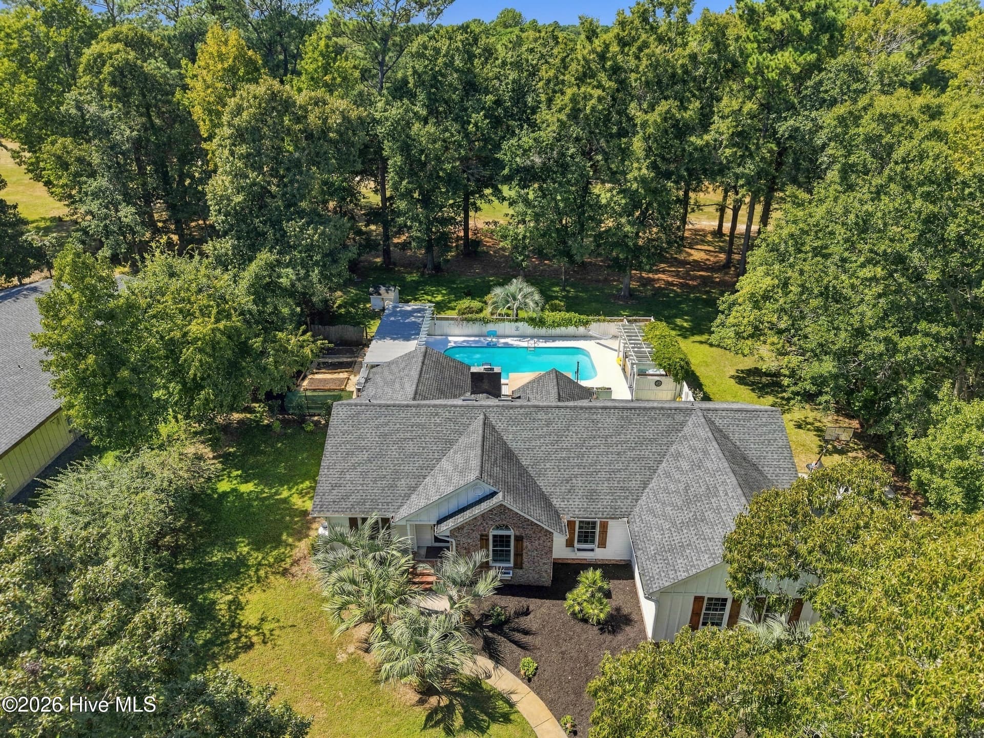 Single Family Residence at 613 Ravenswood Road, Hampstead, NC 28443, photo 7 of 7