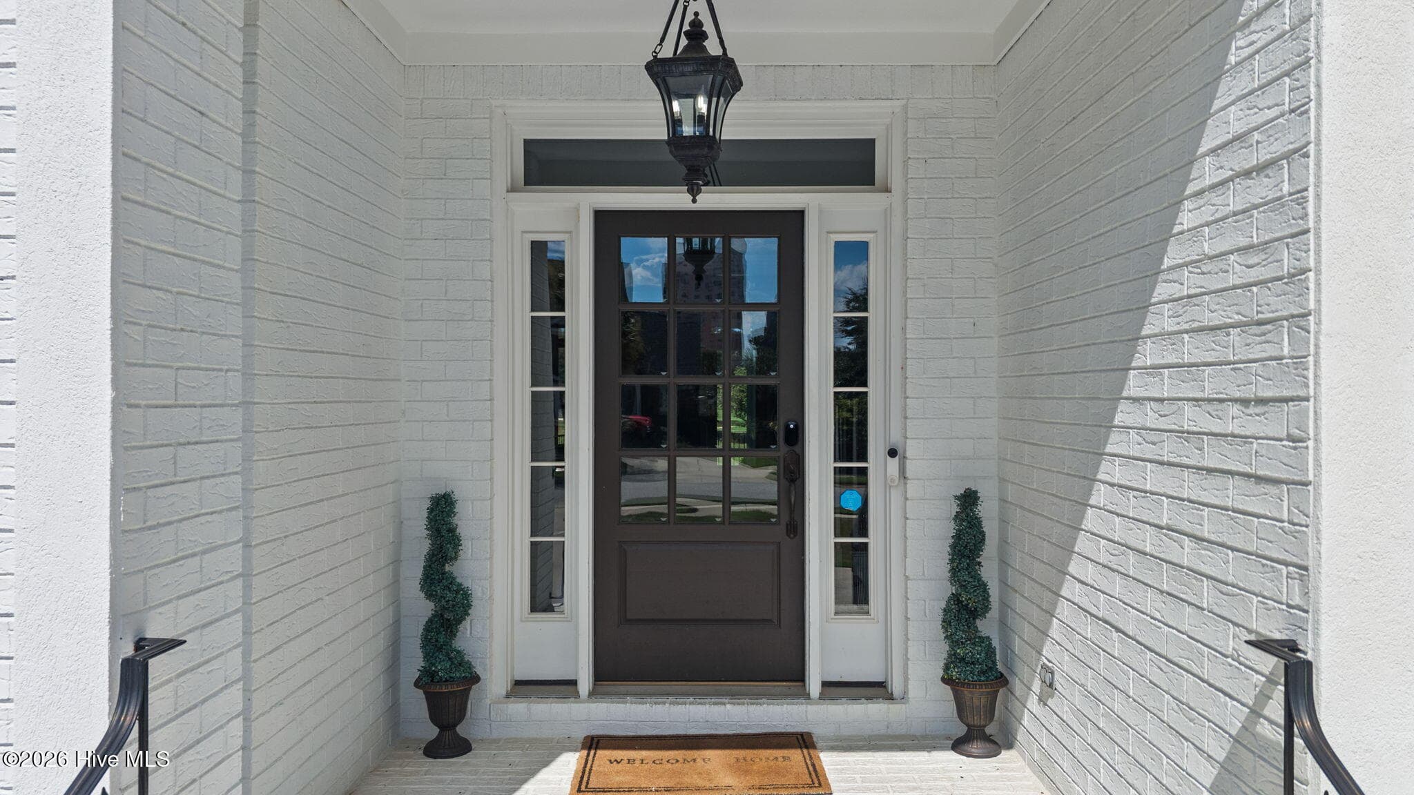 Single Family Residence at 441 E Shoreline Drive, North Augusta, SC 29841, photo 2 of 58