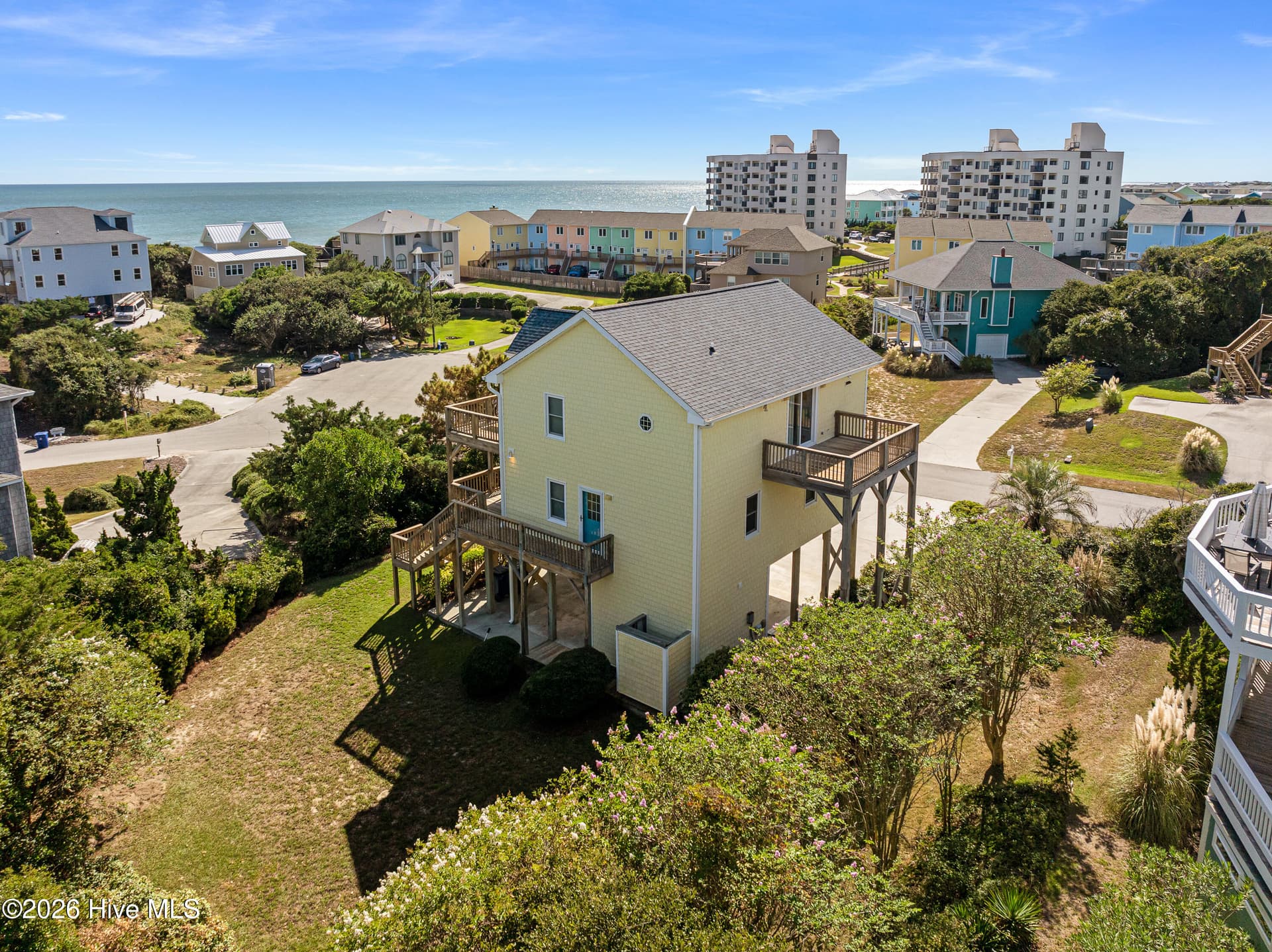 Single Family Residence at 118 Heverly Drive, Emerald Isle, NC 28594, photo 54 of 61