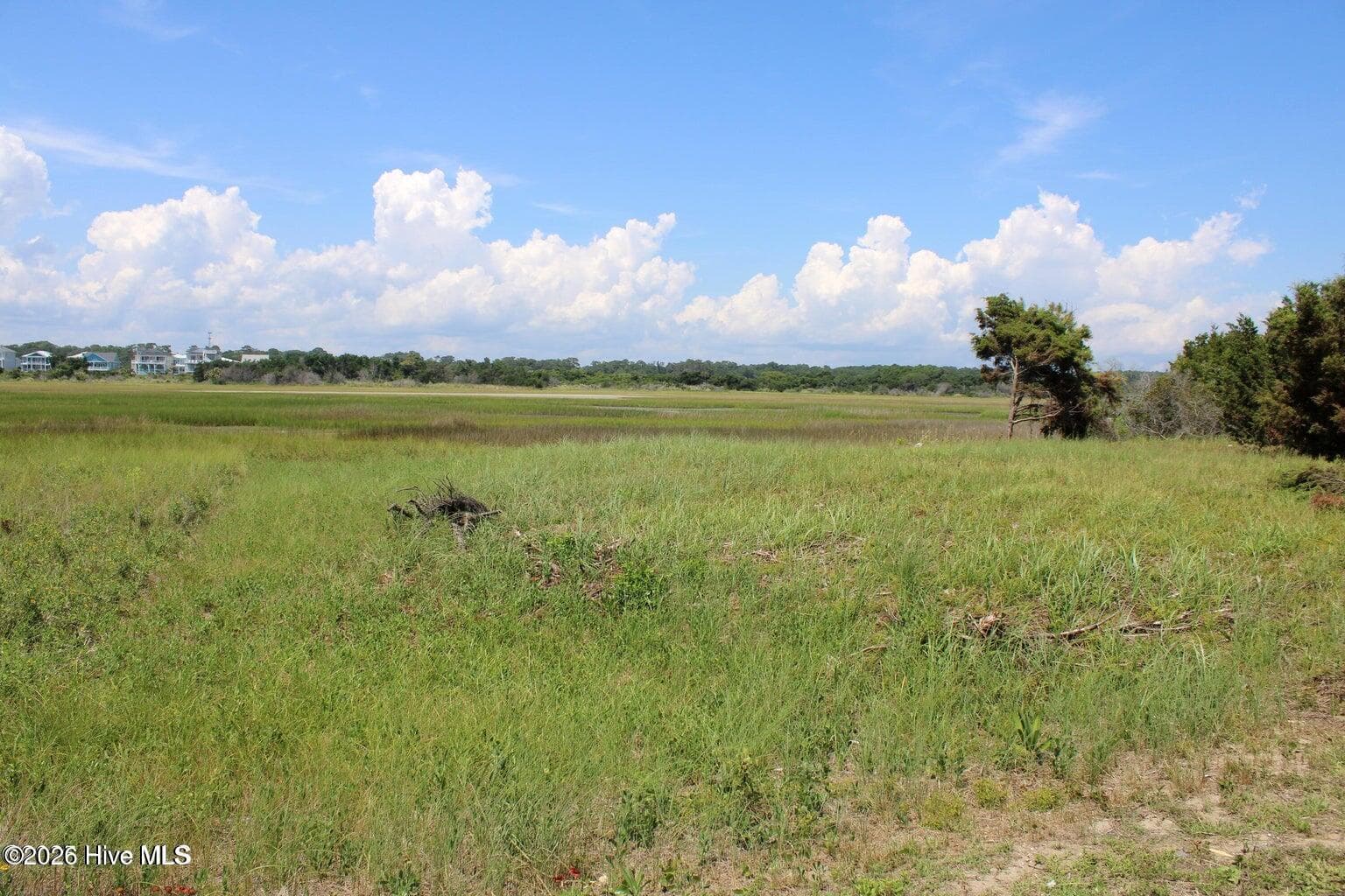 836 Ocean Boulevard W, Holden Beach, NC 28462