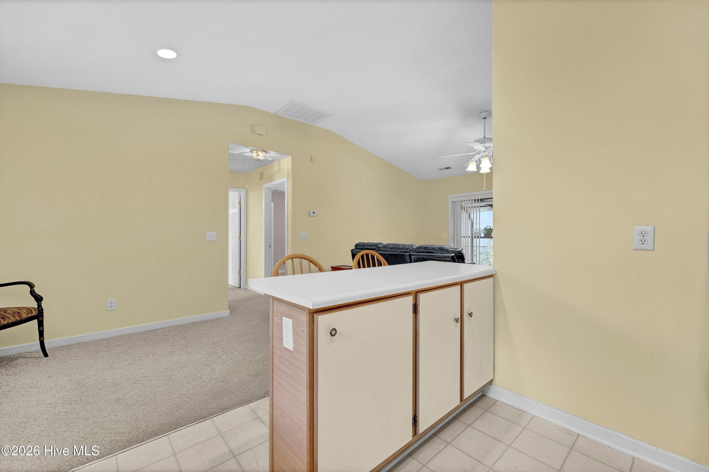 Single Family Residence at 7412 Ridgeview Place, Wilmington, NC 28411, photo 2 of 2