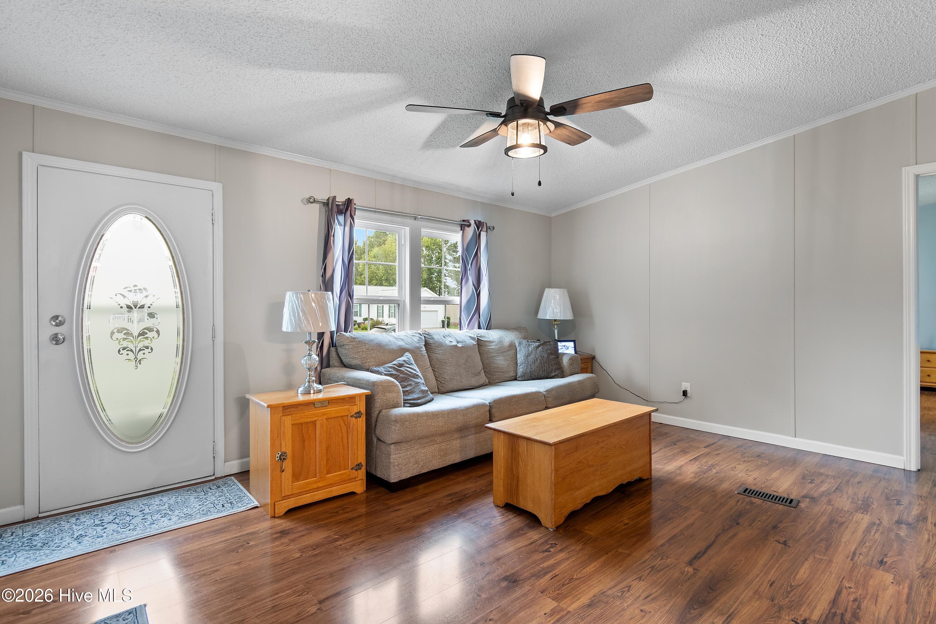 Manufactured Home at 1109 Nautical Lane SW, Calabash, NC 28467, photo 6 of 34