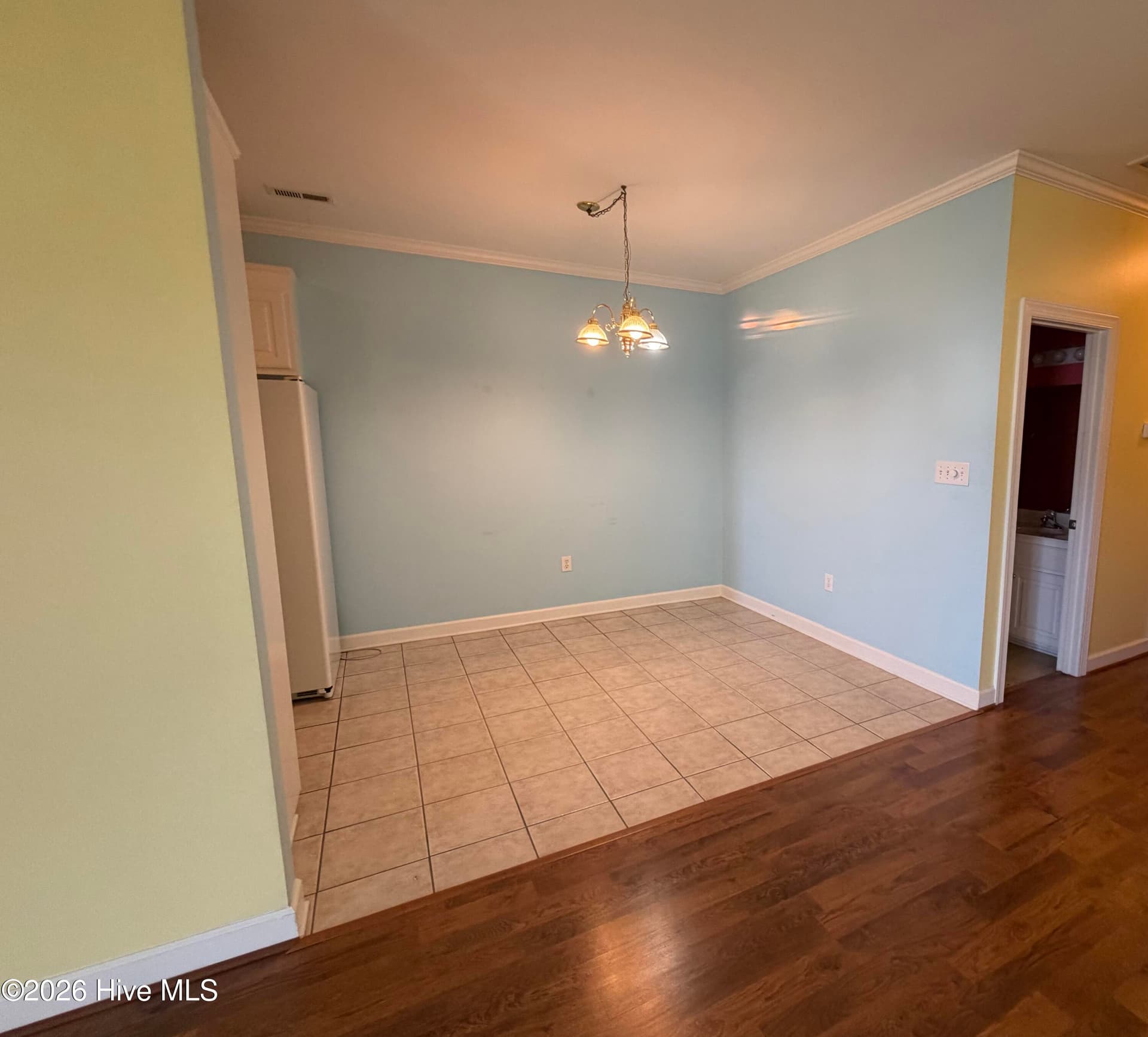 Dining area - 2059 Briarwood Drive, Kinston, NC 28501