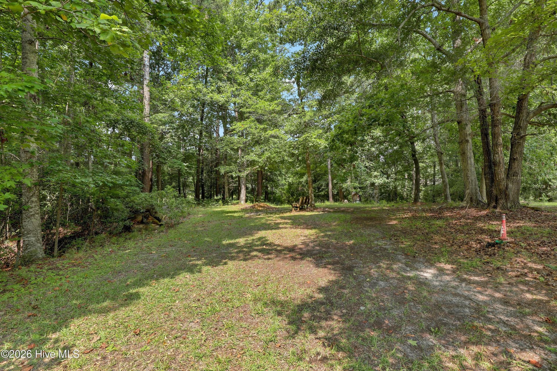 Manufactured Home at 570 King Drive, Hampstead, NC 28443, photo 28 of 40