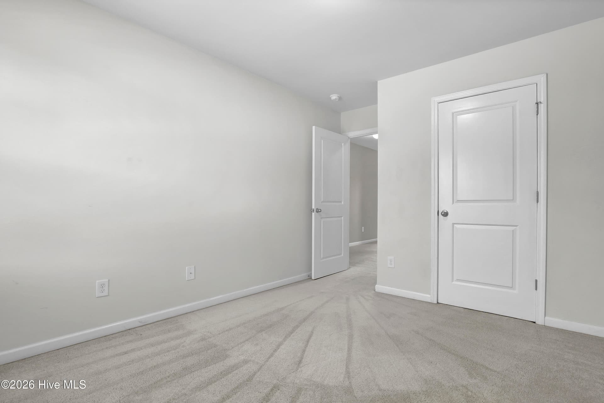 Single Family Residence at 102 Tralee Place, Holly Ridge, NC 28445, photo 35 of 71