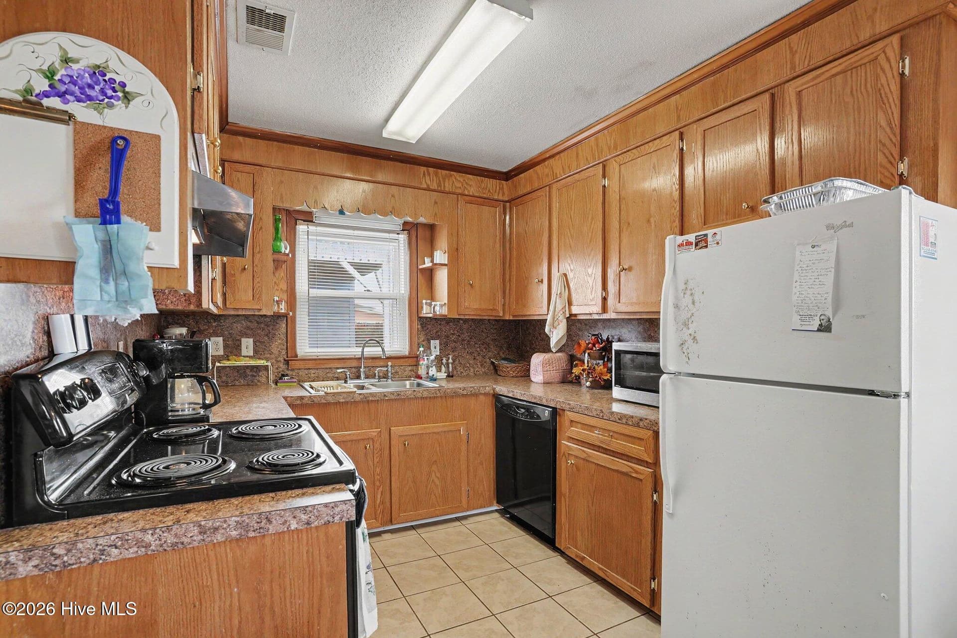 Single Family Residence at 419 1st Street, Sunset Beach, NC 28468, photo 10 of 41