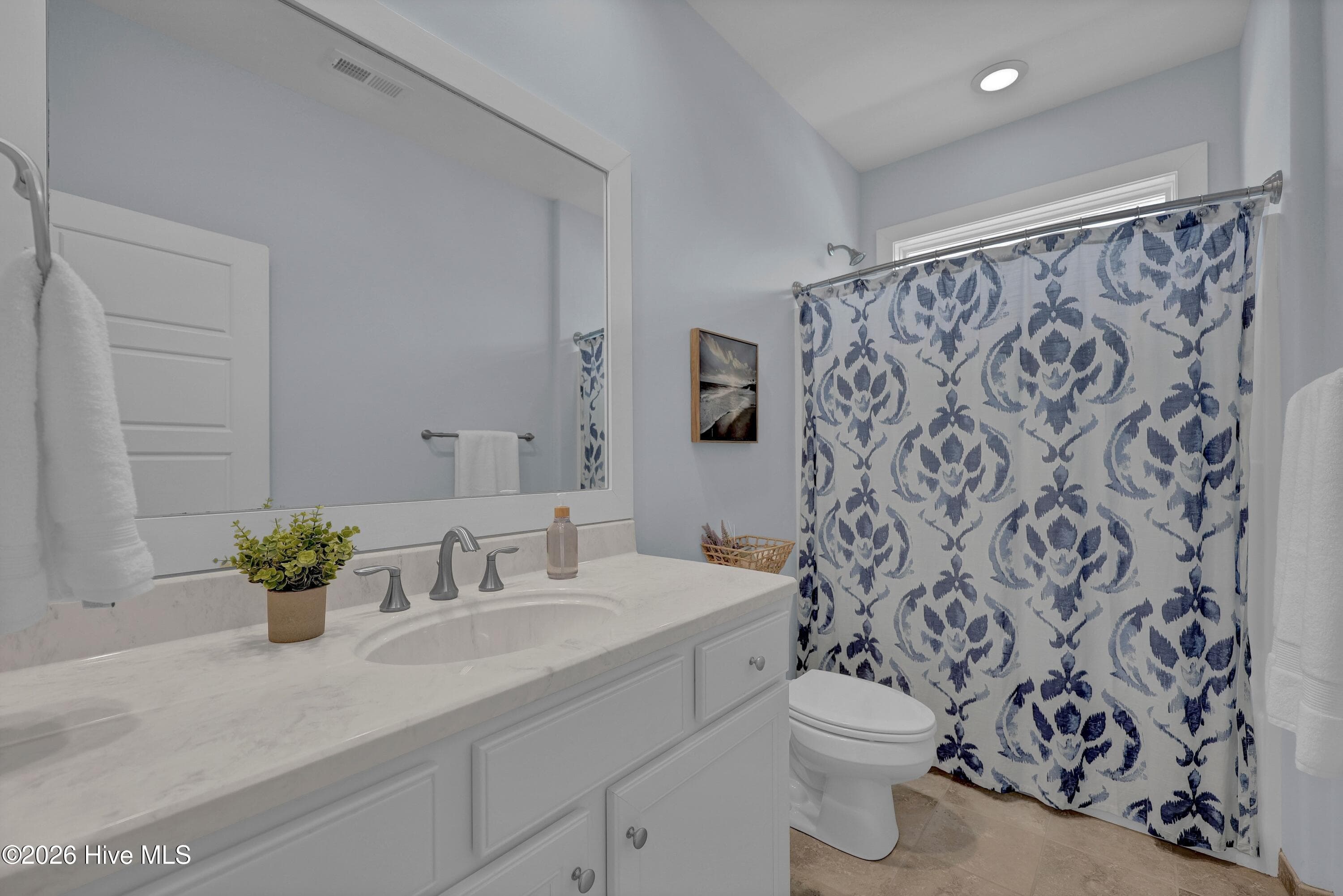 Single Family Residence at 309 Ivy Lane, Carolina Beach, NC 28428, photo 27 of 74