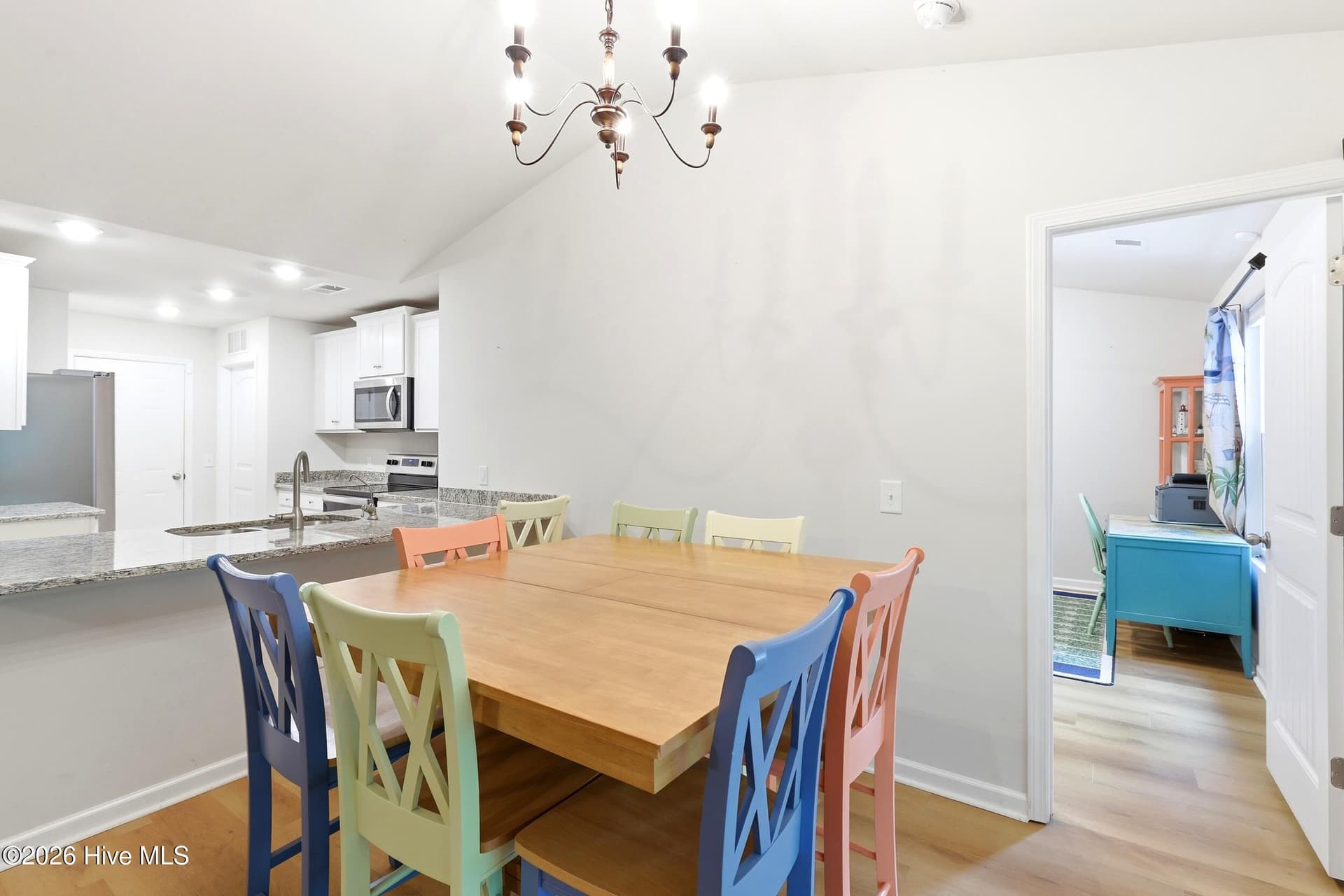 Single Family Residence at 530 Poppleton Drive, Hampstead, NC 28443, photo 16 of 61