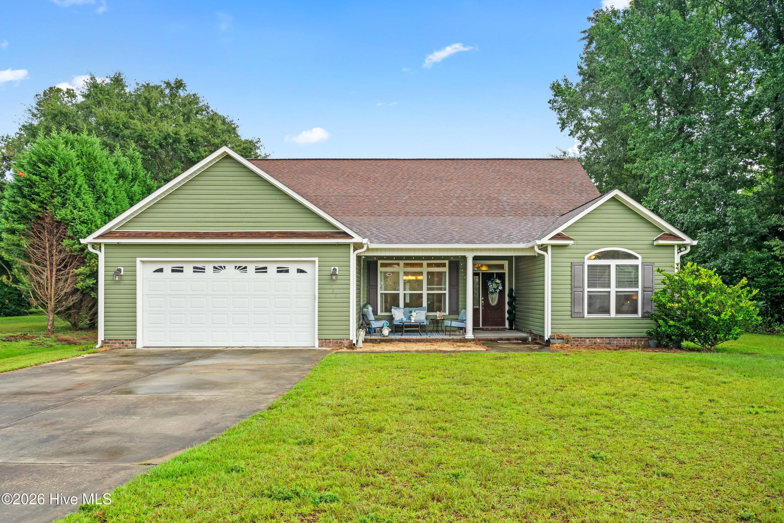309 Ramonas Lake Court, New Bern, NC 28560