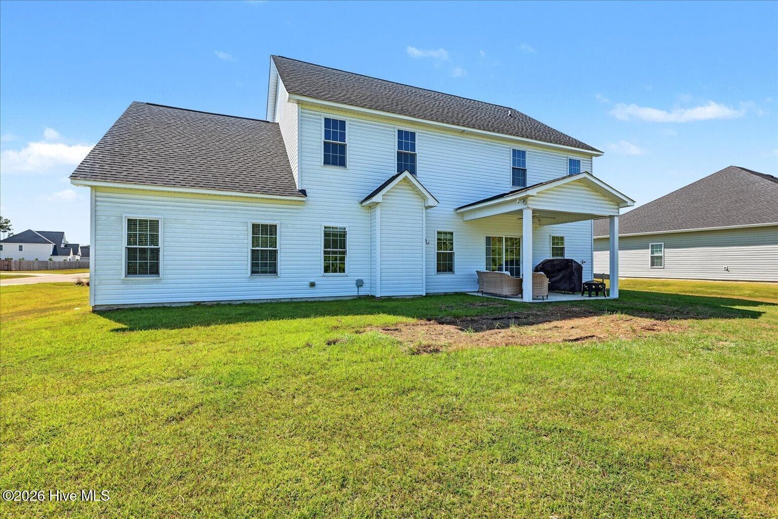 Single Family Residence at 12 N Ardsley Lane, Rocky Point, NC 28457, photo 11 of 55
