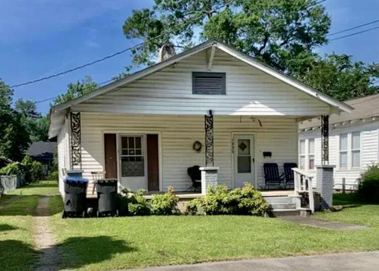 Single Family Residence at 1936 Starnes Street, Augusta, GA 30904, photo 2 of 2