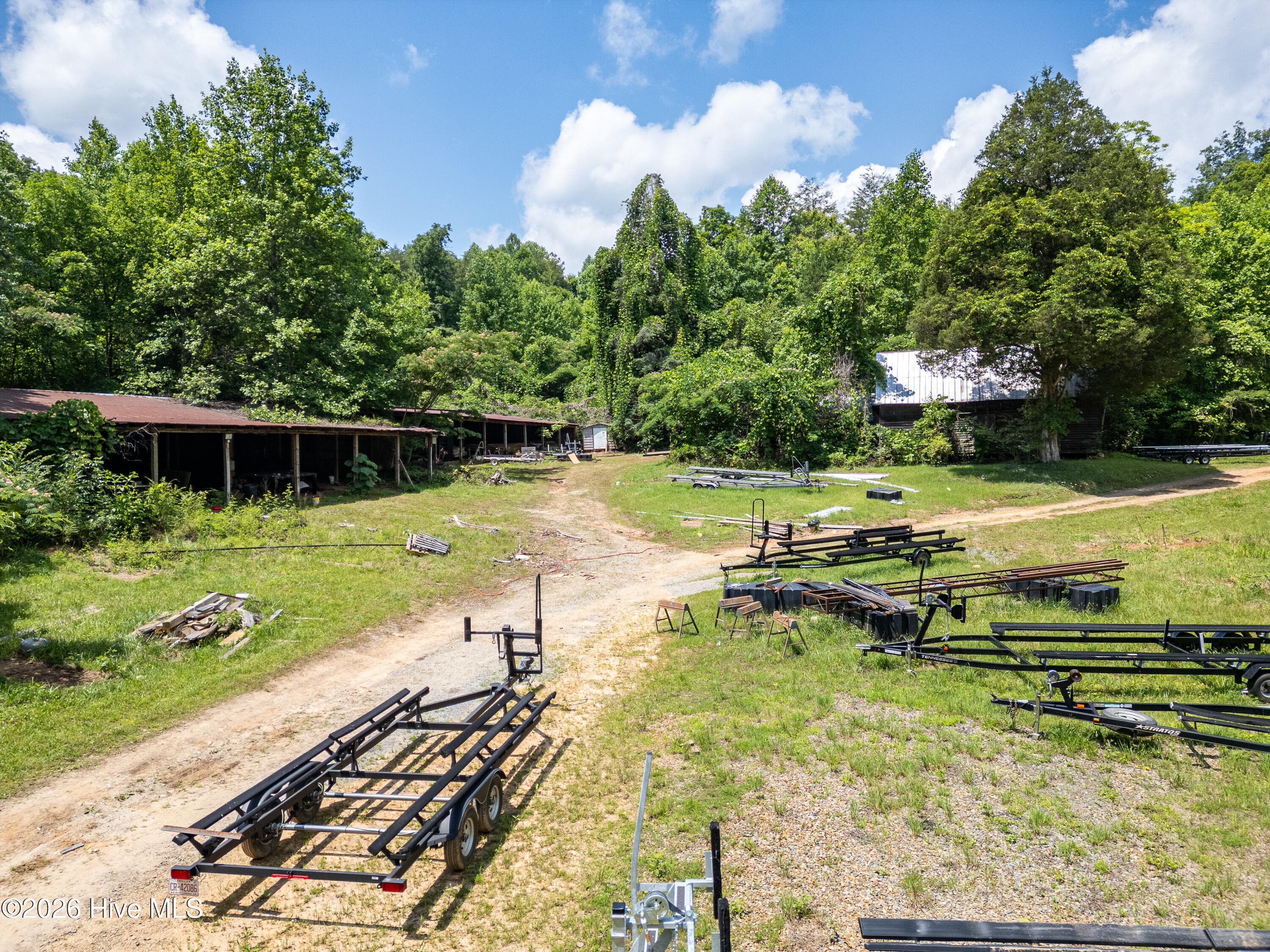 Business at 400 Harbor Cove Lane, Murphy, NC 28906, photo 12 of 37