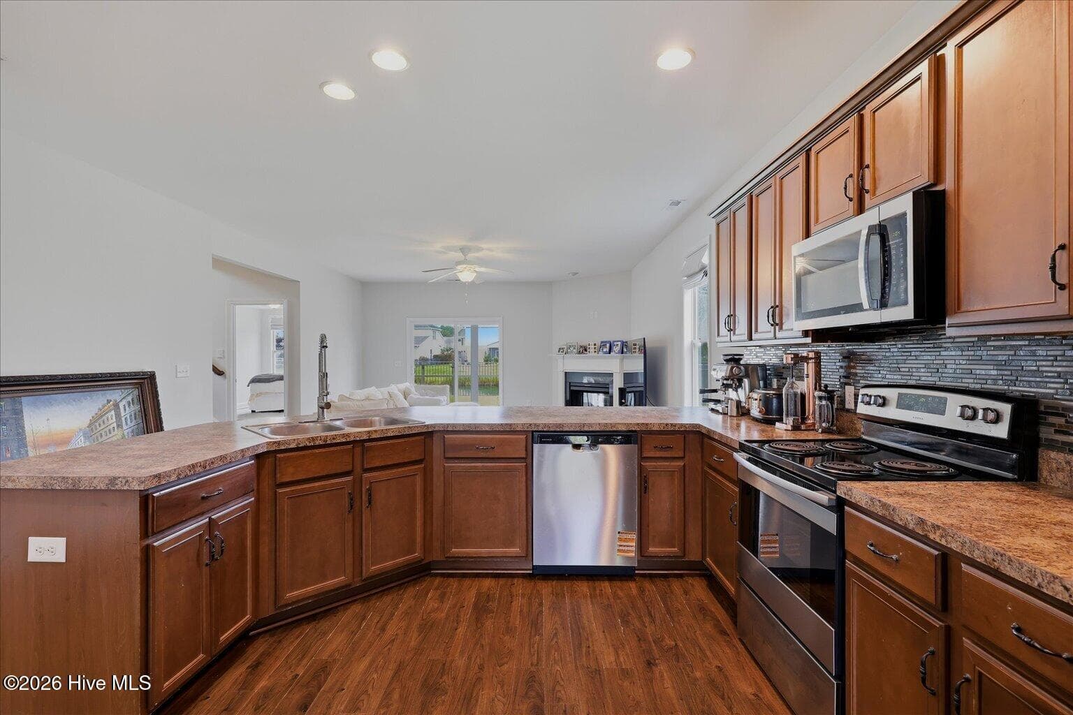 Single Family Residence at 2057 Lapham Drive, Leland, NC 28451, photo 11 of 68