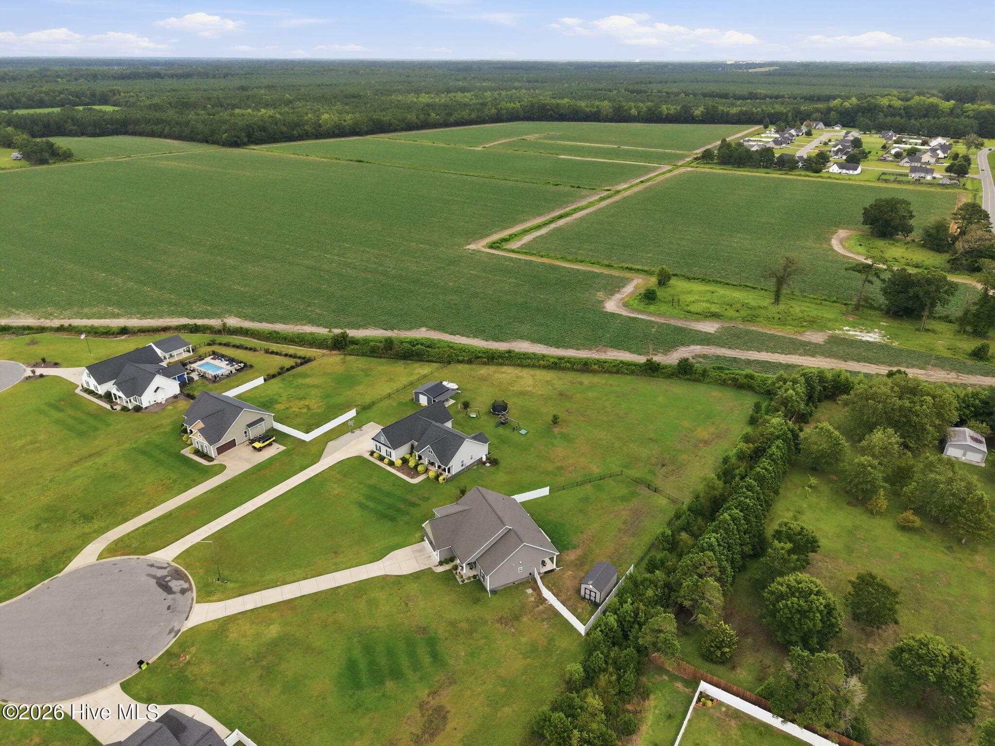 Beautiful rural setting, outside city limits - 2212 Marinwood Court, Greenville, NC 27834