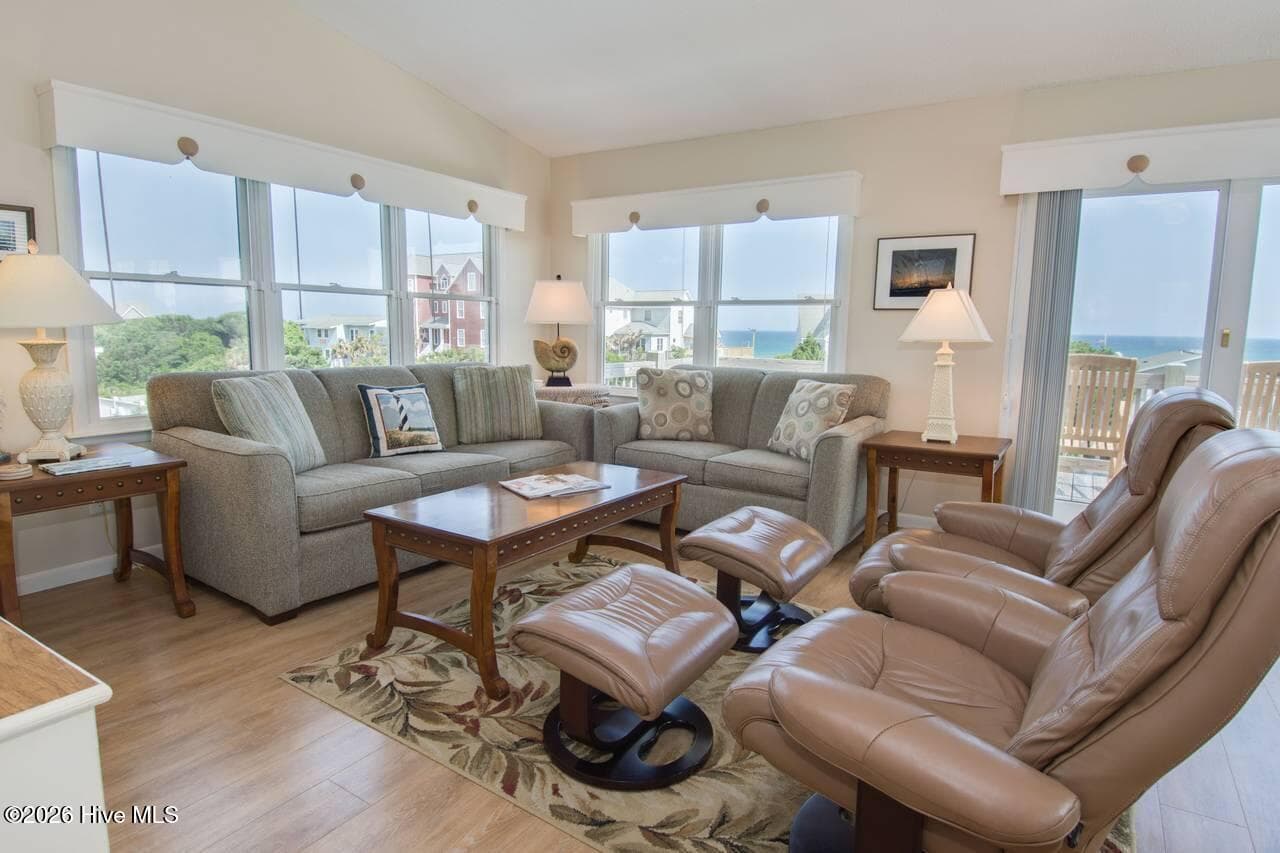 Living Area - 6820 Ocean Drive, Emerald Isle, NC 28594