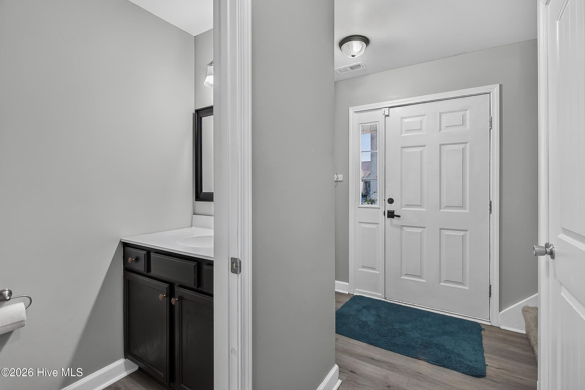 Single Family Residence at 127 Hunt Drive, Hubert, NC 28539, photo 19 of 36