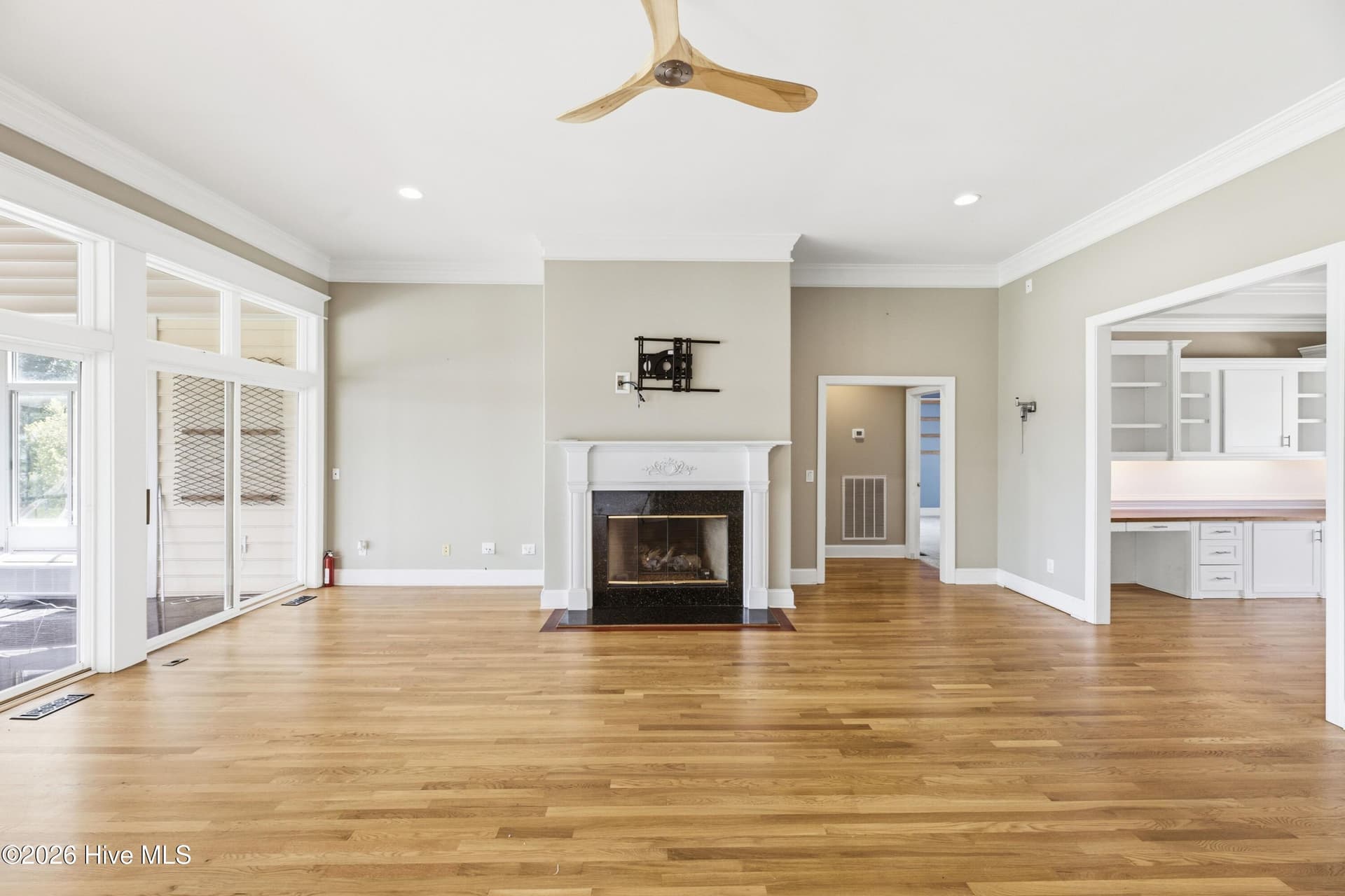 Single Family Residence at 99 Sound View Drive N, Hampstead, NC 28443, photo 15 of 99