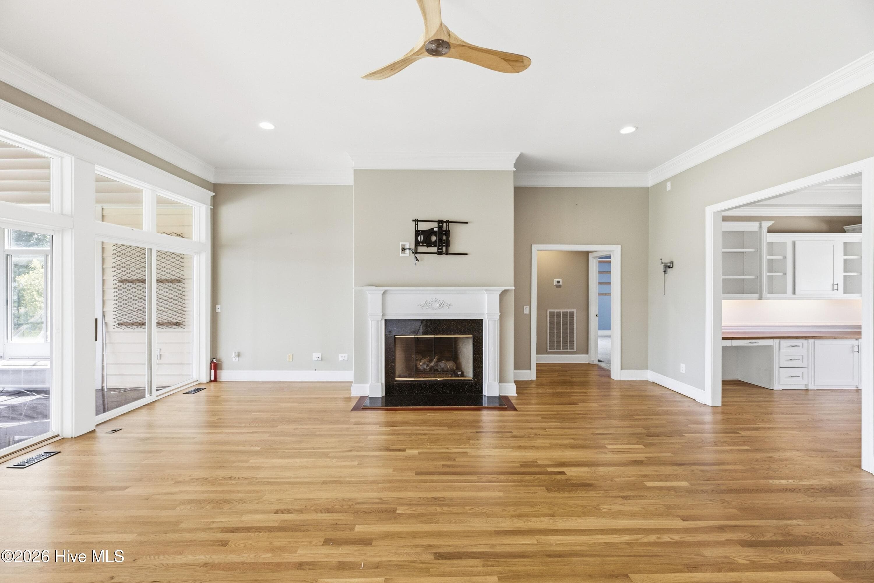 Single Family Residence at 99 Sound View Drive N, Hampstead, NC 28443, photo 15 of 99