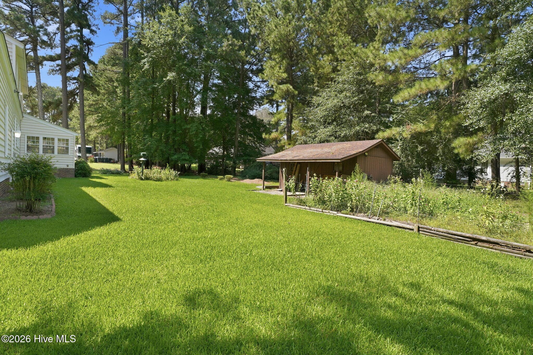 Single Family Residence at 1404 Canterbury Road, Tarboro, NC 27886, photo 14 of 57