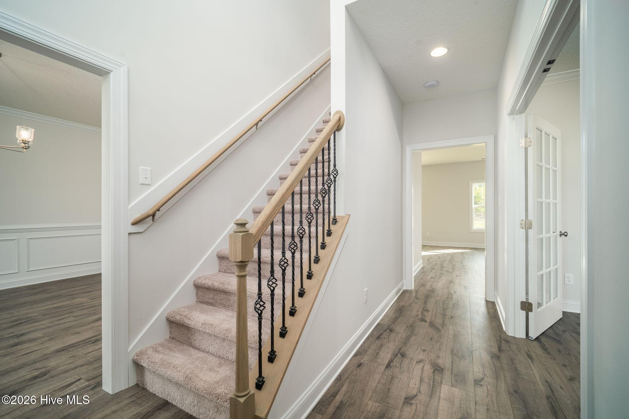 Single Family Residence at 500 Huggins Way, Jacksonville, NC 28546, photo 10 of 99