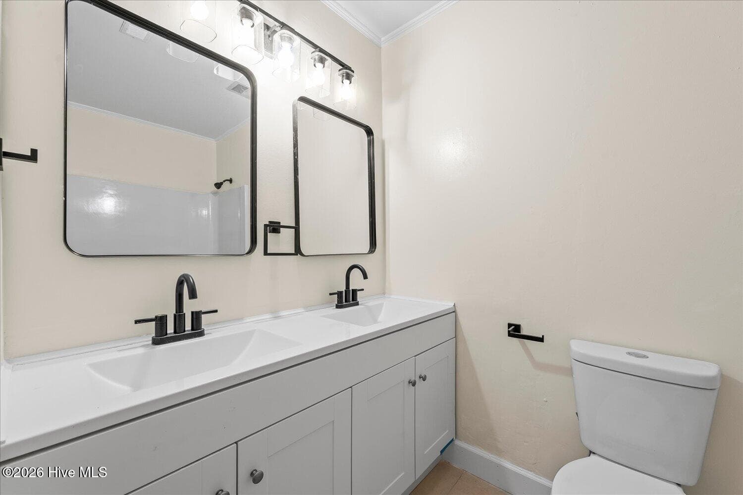 Master bathroom - 307 Telfair Street, Augusta, GA 30901