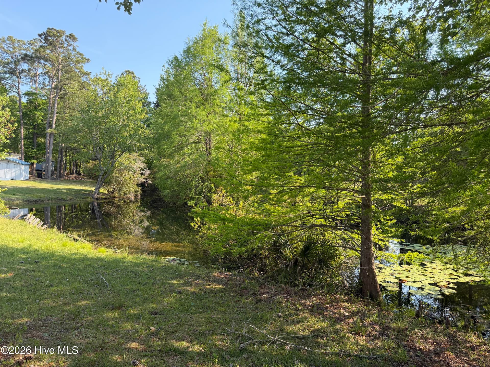 Manufactured Home at 245 Lake Drive SW, Supply, NC 28462, photo 43 of 43