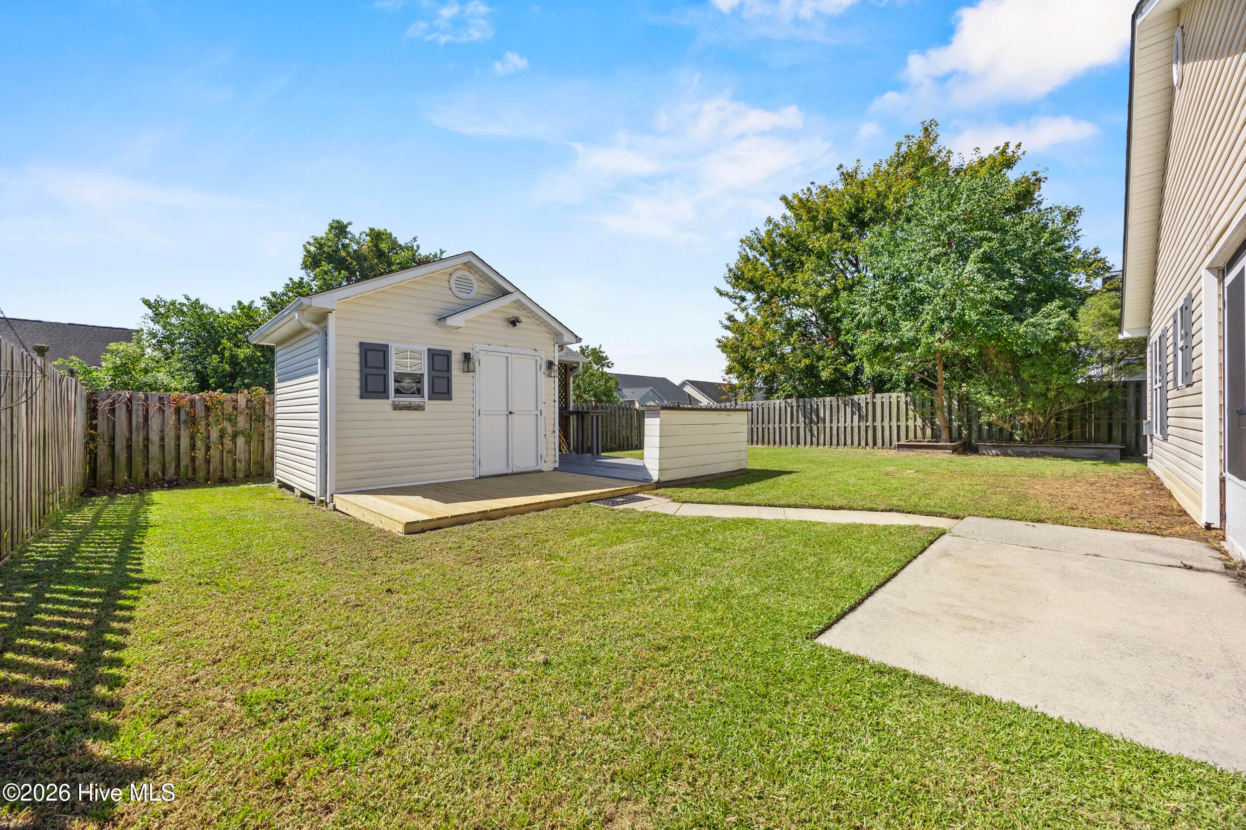 Single Family Residence at 605 Brookbend Drive, Wilmington, NC 28411, photo 36 of 40