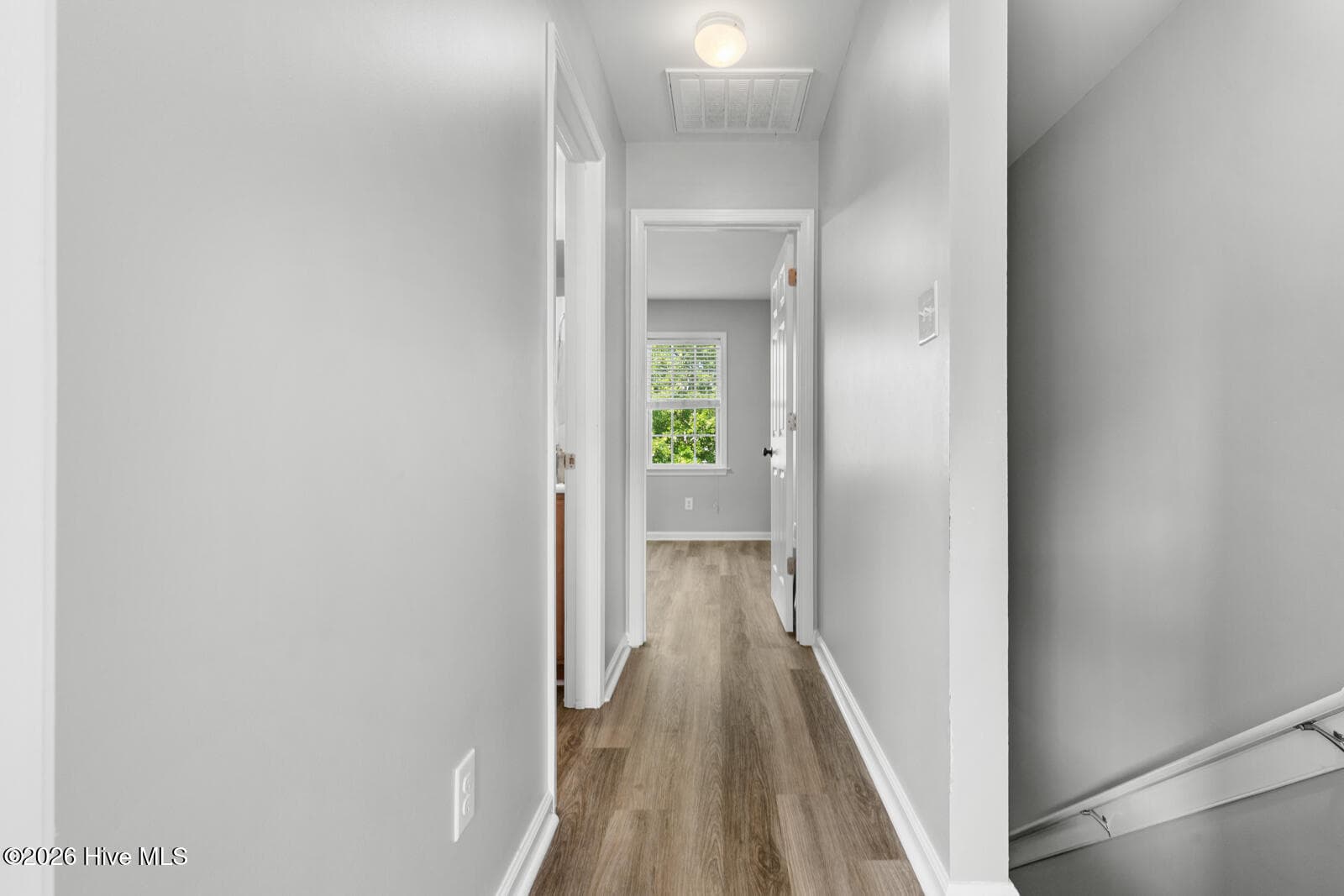 Upstairs - 402 Caldwell Loop, Jacksonville, NC 28546