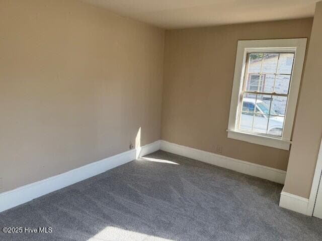 Single Family Residence at 118 Buds Lane, Windsor, NC 27983, photo 8 of 14