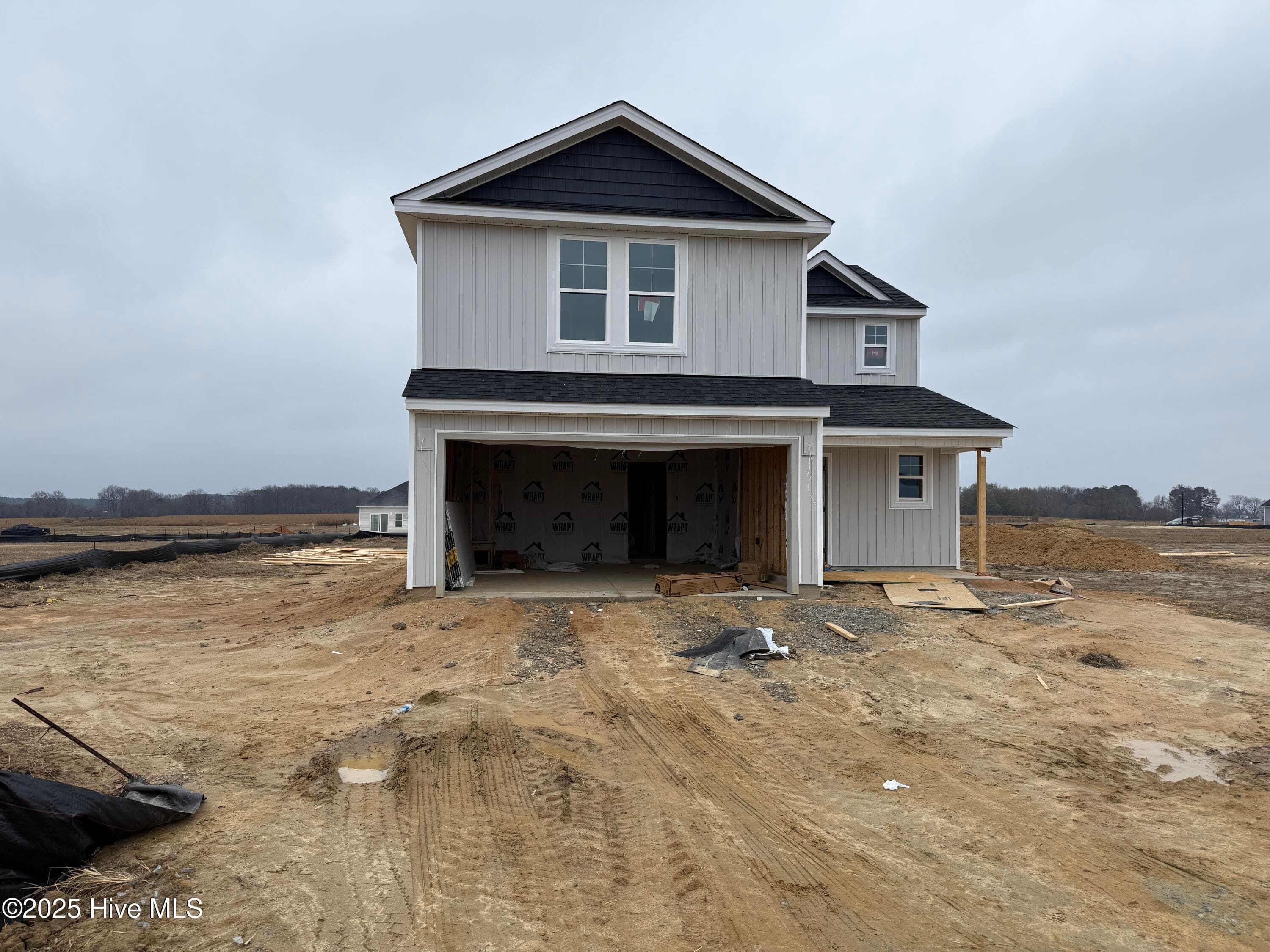 Single Family Residence at 112 Littlefield Lane, La Grange, NC 28551, photo 10 of 123