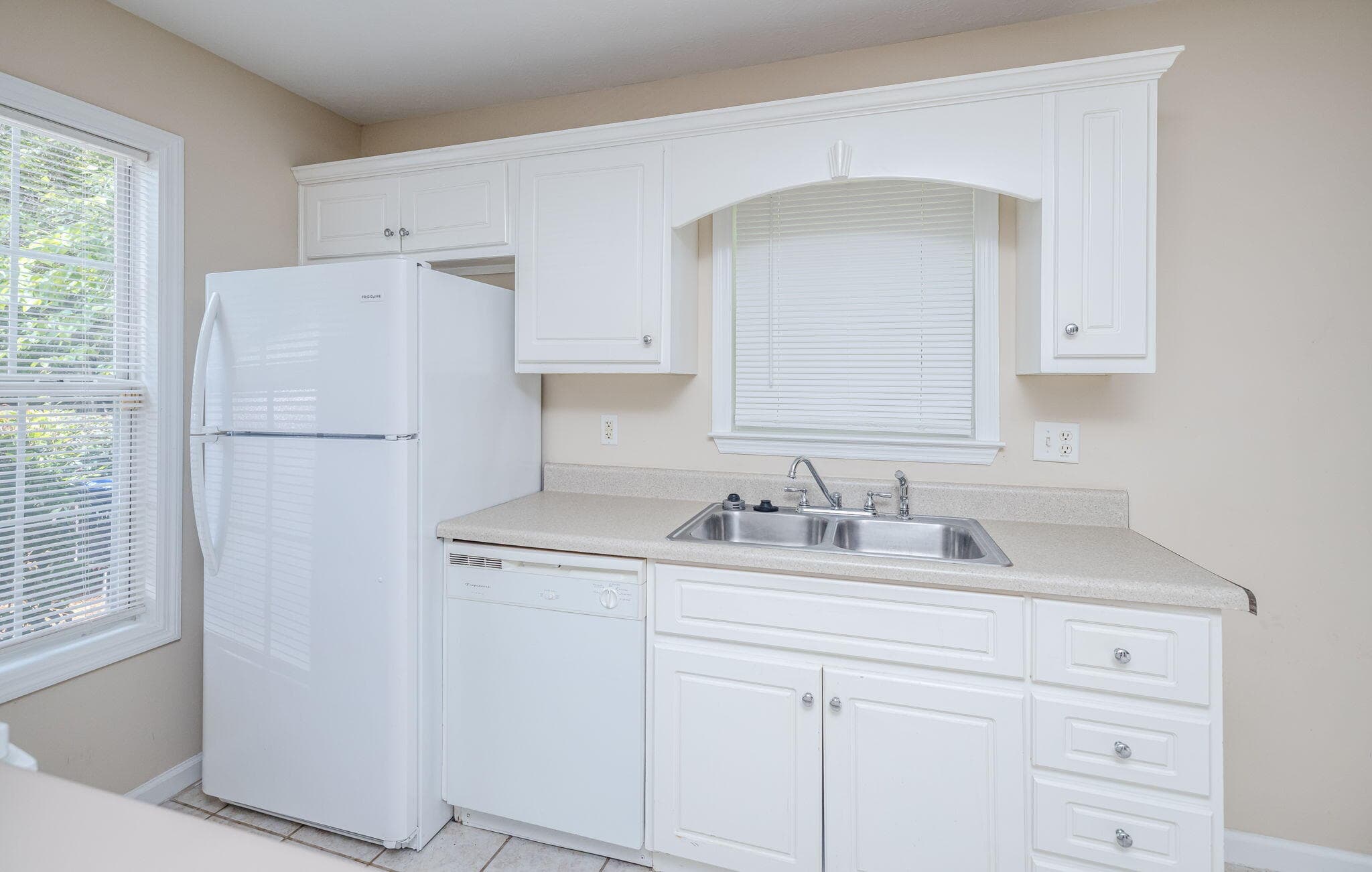 Townhouse at 2330 Lions Gate Drive, Augusta, GA 30909, photo 12 of 29