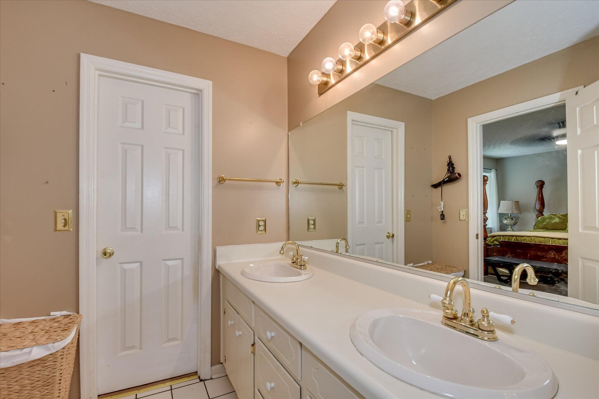 Single Family Residence at 101 Hartwell Drive, Aiken, SC 29803, photo 37 of 59