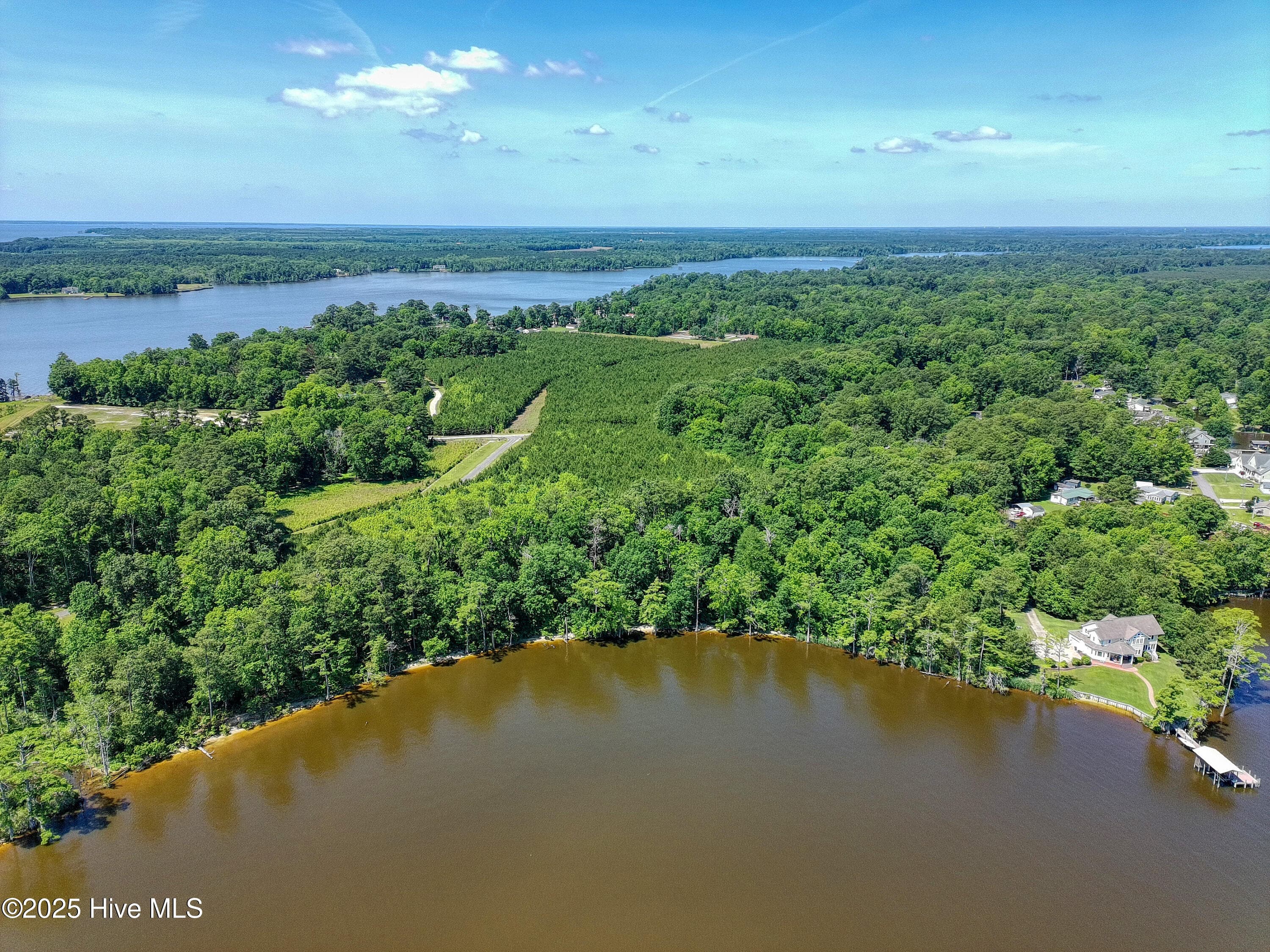 10 10 Peninsula Shores Way, Hertford, NC 27944