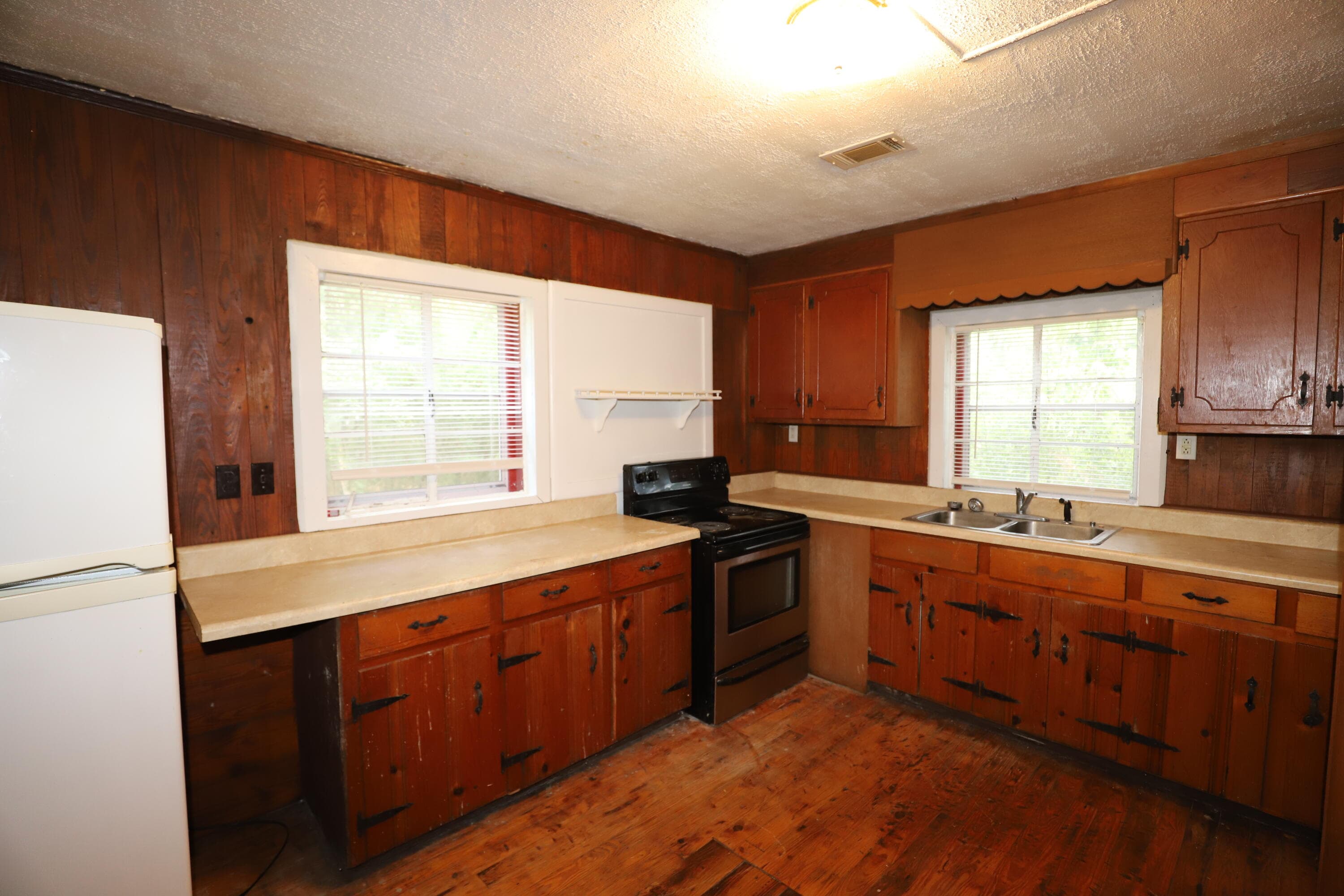 Single Family Residence at 5631 Old Augusta Highway, Grovetown, GA 30813, photo 8 of 34