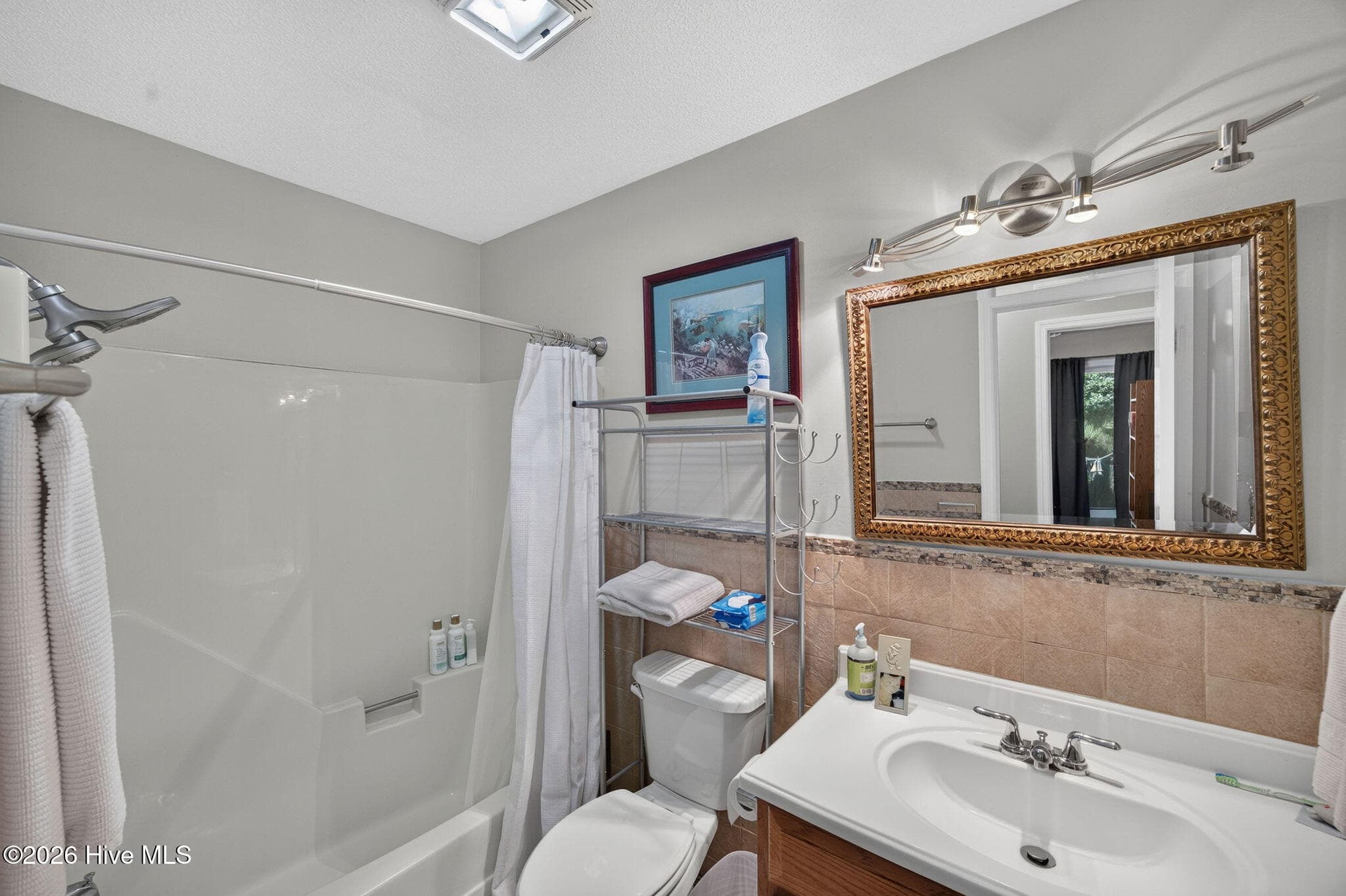 Single Family Residence at 111 Dron Place, Wilmington, NC 28409, photo 23 of 37