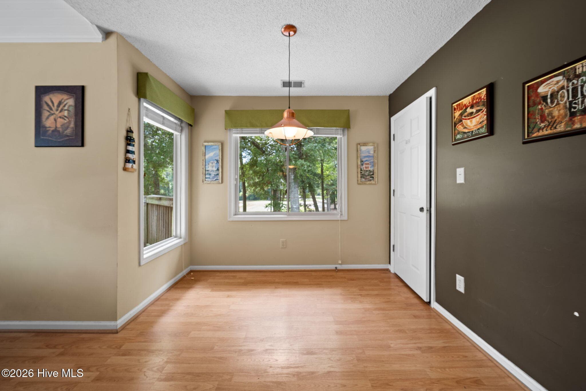 Dining Area - 804 Colony Place SW # F, Sunset Beach, NC 28468