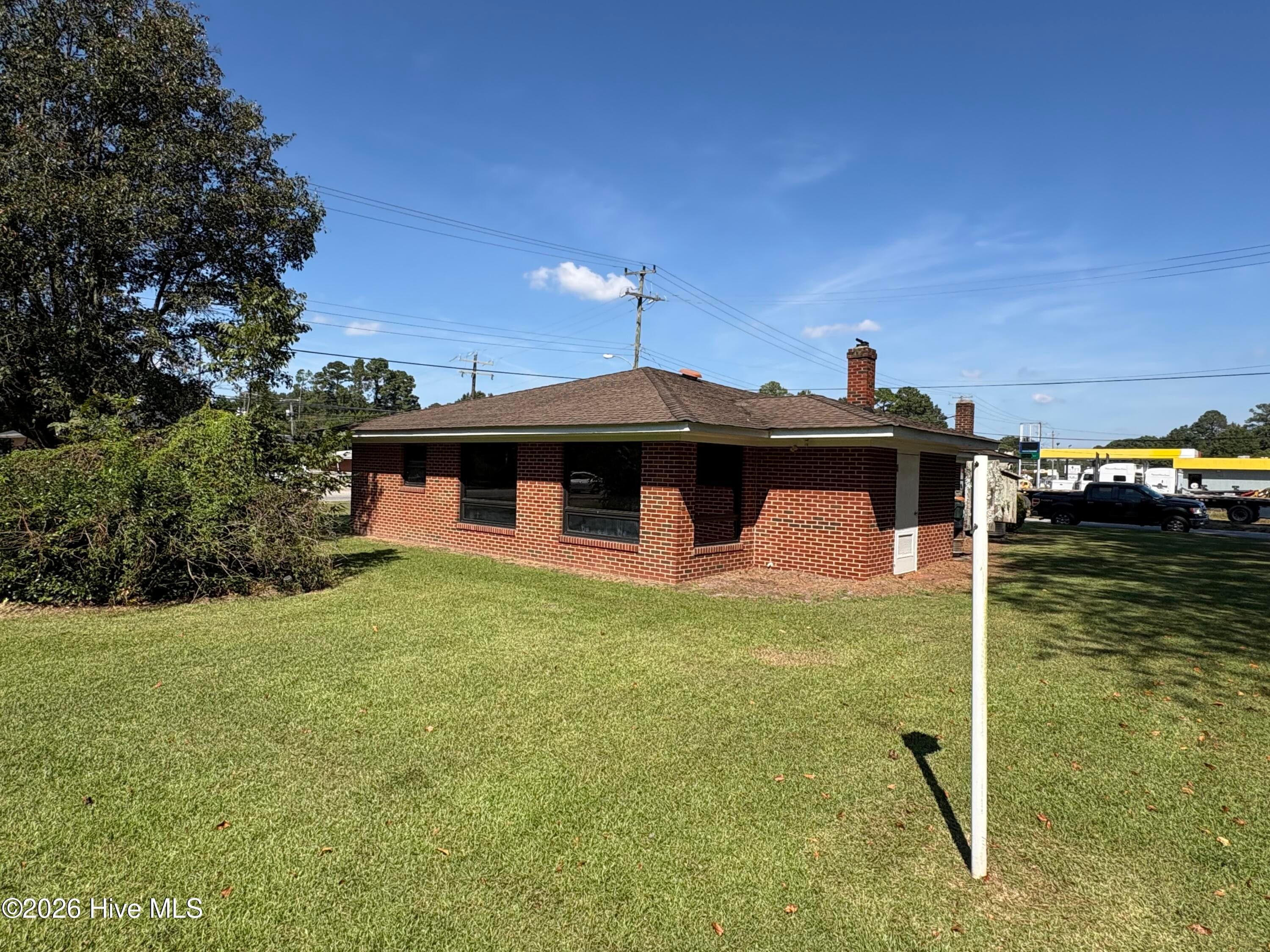 Commercial Sale at 516 N Academy Street, Ahoskie, NC 27910, photo 4 of 33