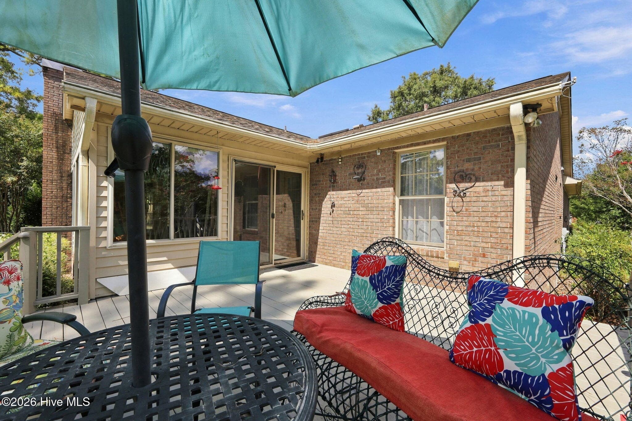 Single Family Residence at 5914 Santo Domingo Court, New Bern, NC 28560, photo 11 of 81