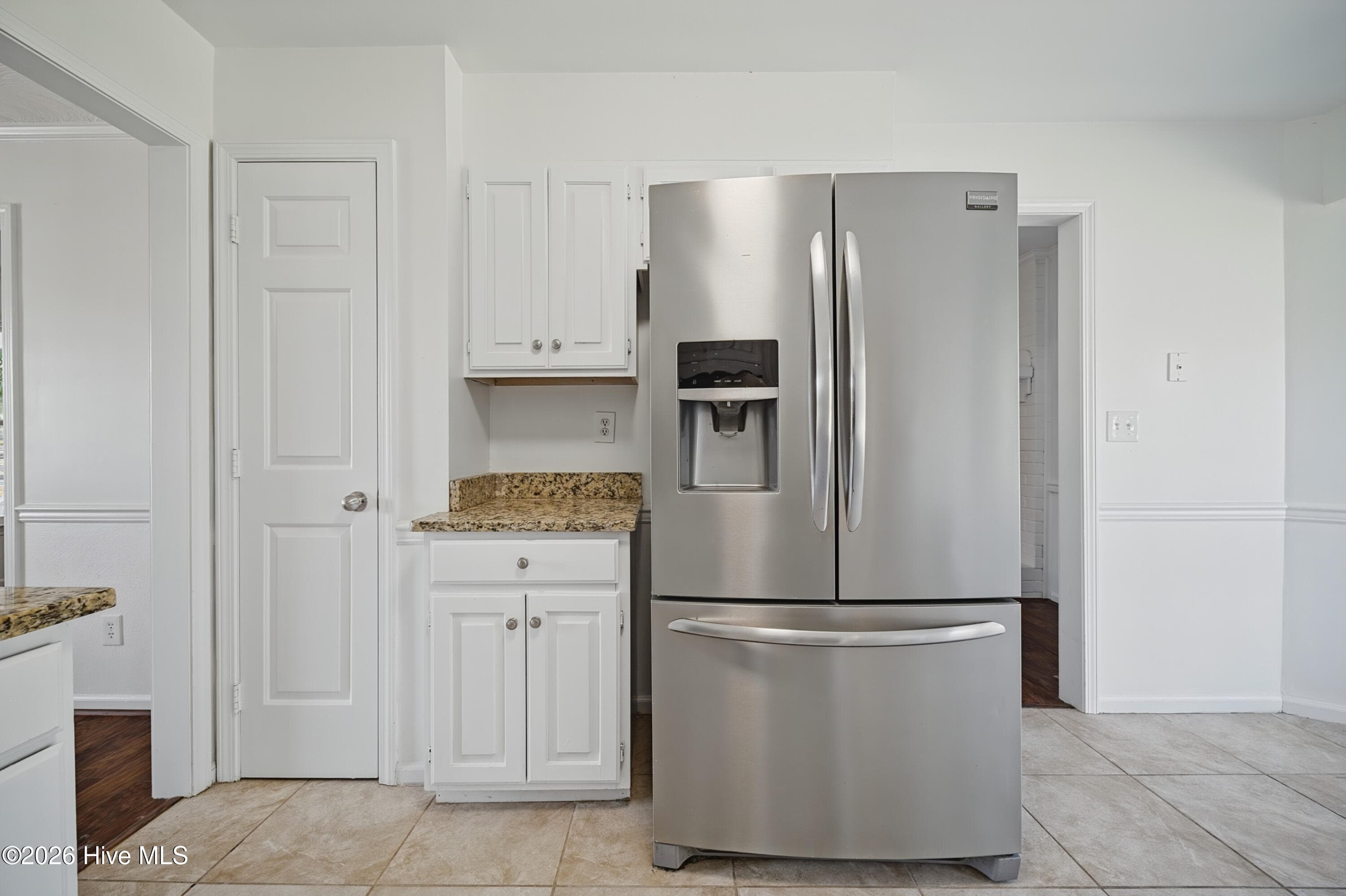 Single Family Residence at 240 Puddin Ridge Road, Moyock, NC 27958, photo 15 of 40