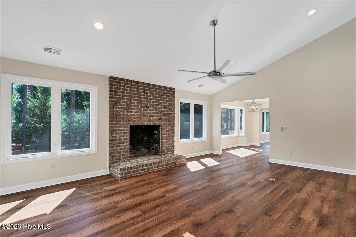 Single Family Residence at 10 Catalpa Lane N, Pinehurst, NC 28374, photo 13 of 51