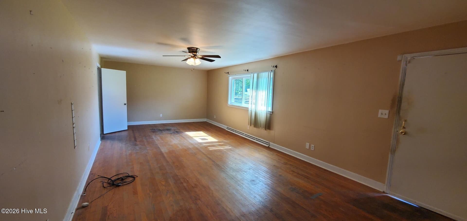 Single Family Residence at 505 Lakeview Drive, Murfreesboro, NC 27855, photo 5 of 20