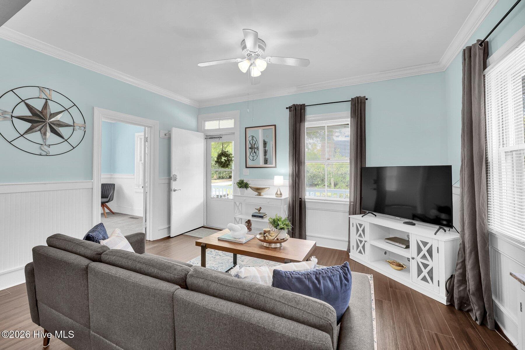 Single Family Residence at 321 S 7th Street, Wilmington, NC 28401, photo 9 of 34