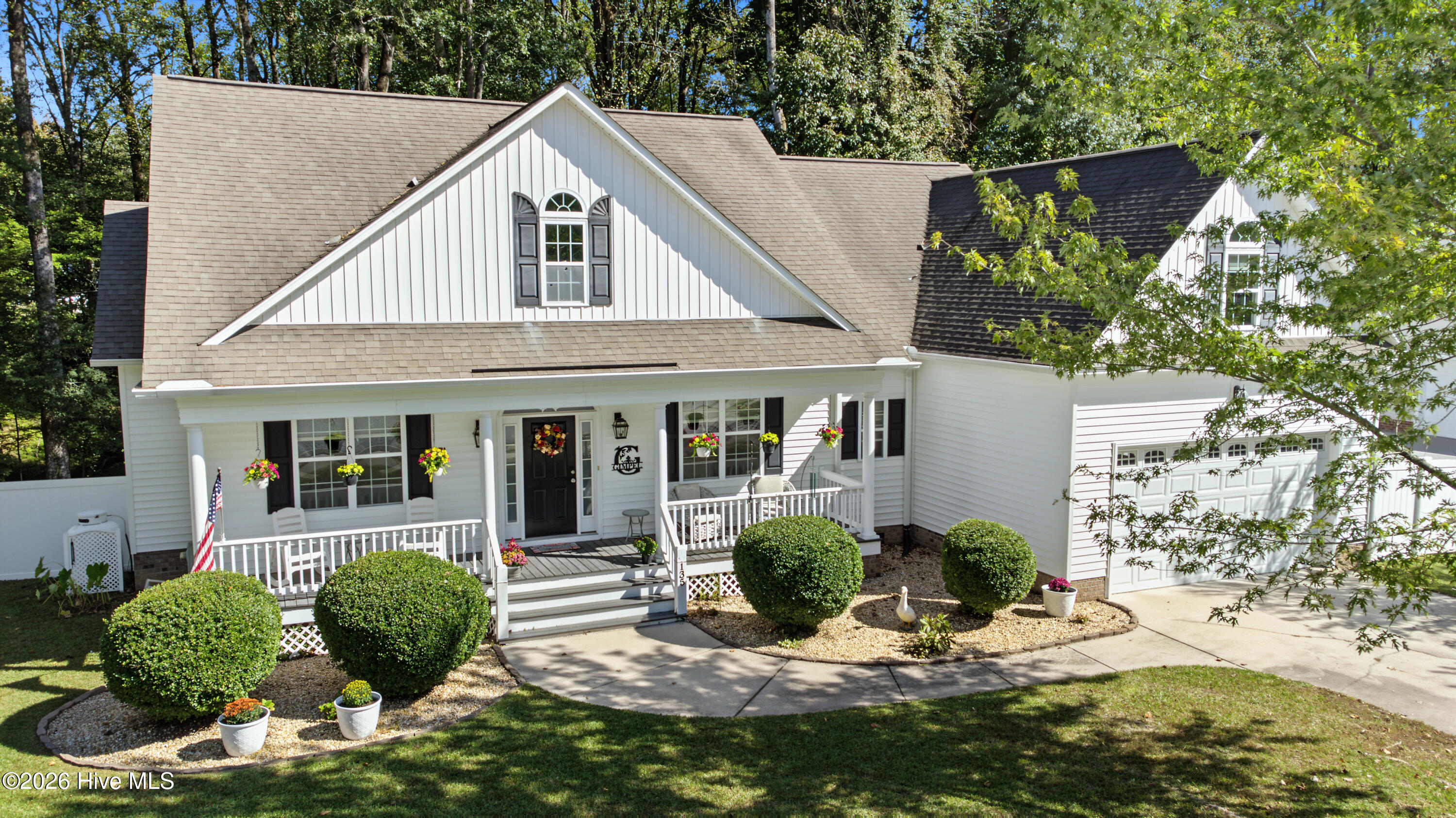 Single Family Residence at 135 Castle Court, Washington, NC 27889, photo 28 of 41