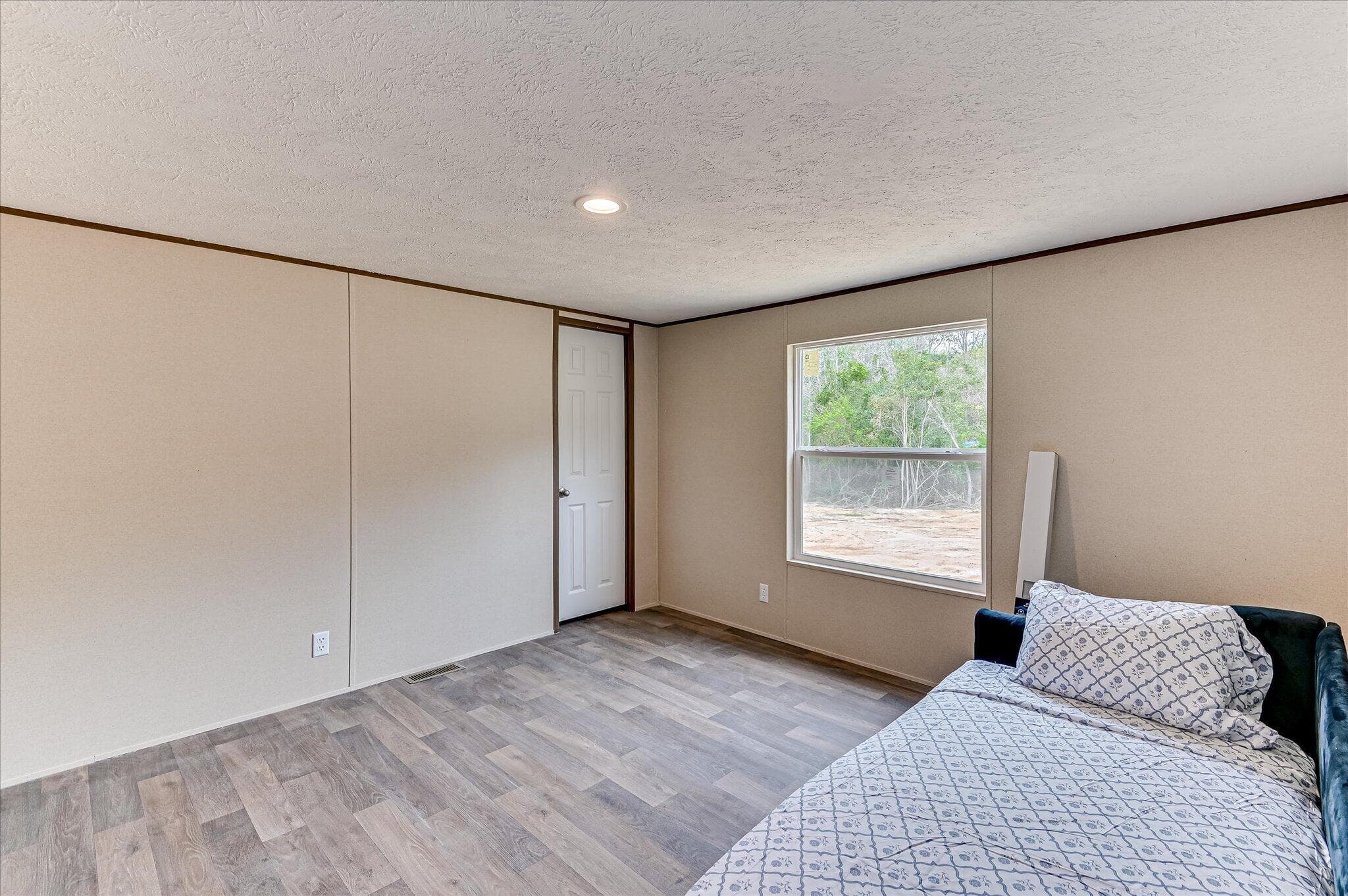 Manufactured Home at 4052 Us-25, Hephzibah, GA 30815, photo 25 of 34