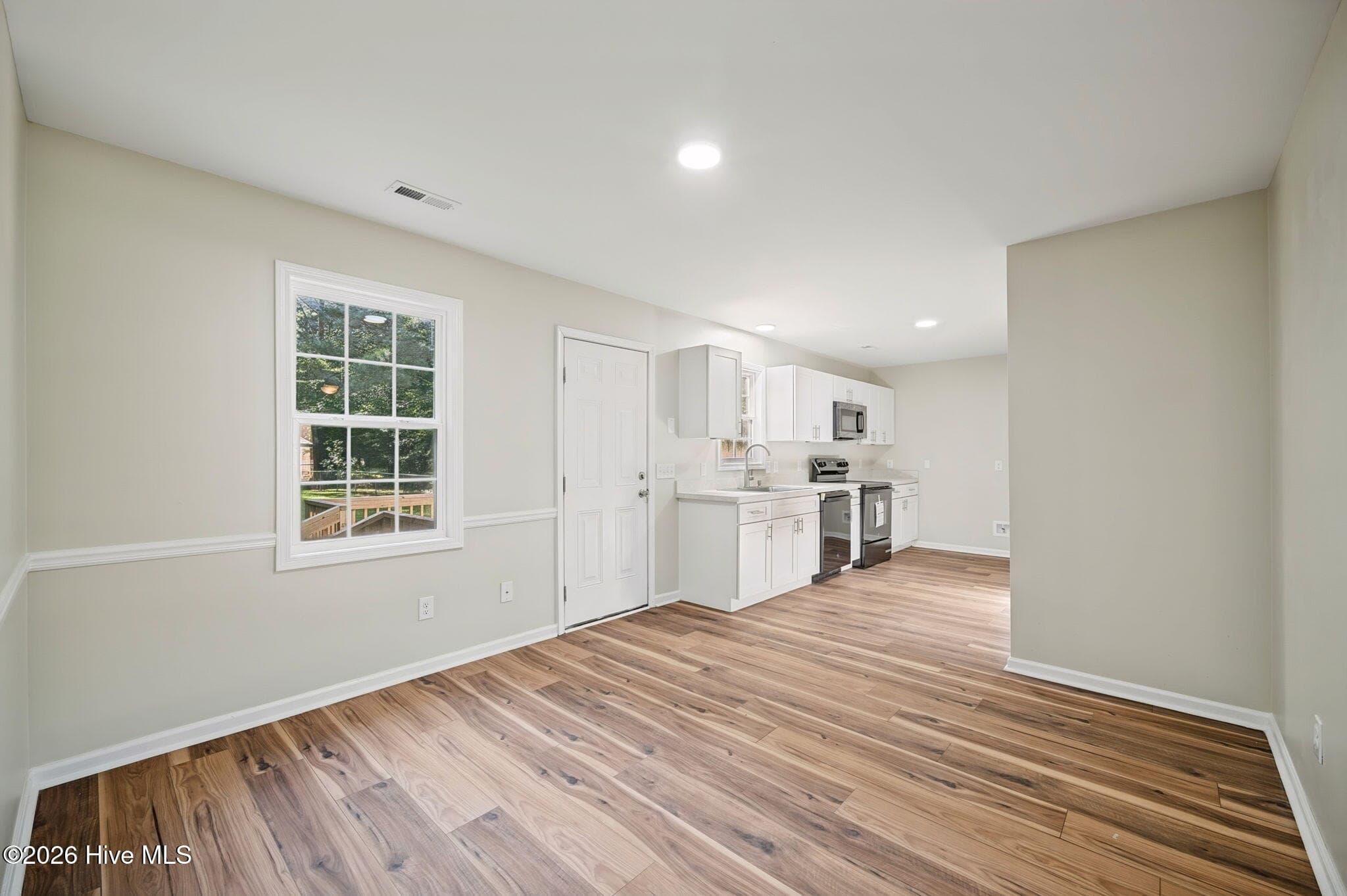 Single Family Residence at 404 Betty Drive, Elizabeth City, NC 27909, photo 61 of 121