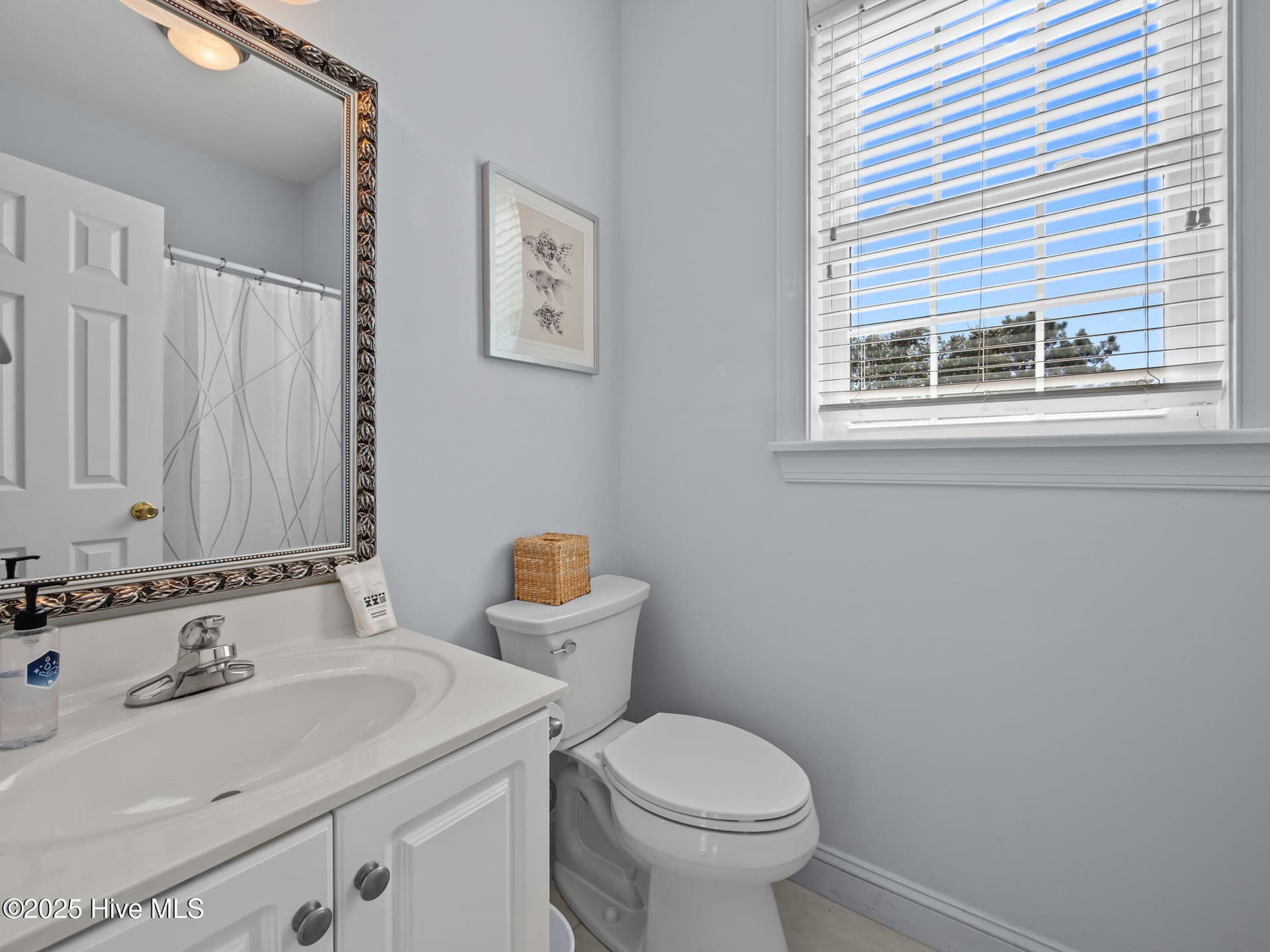 Single Family Residence at 9902 Colonel Hanson Court, Emerald Isle, NC 28594, photo 18 of 56
