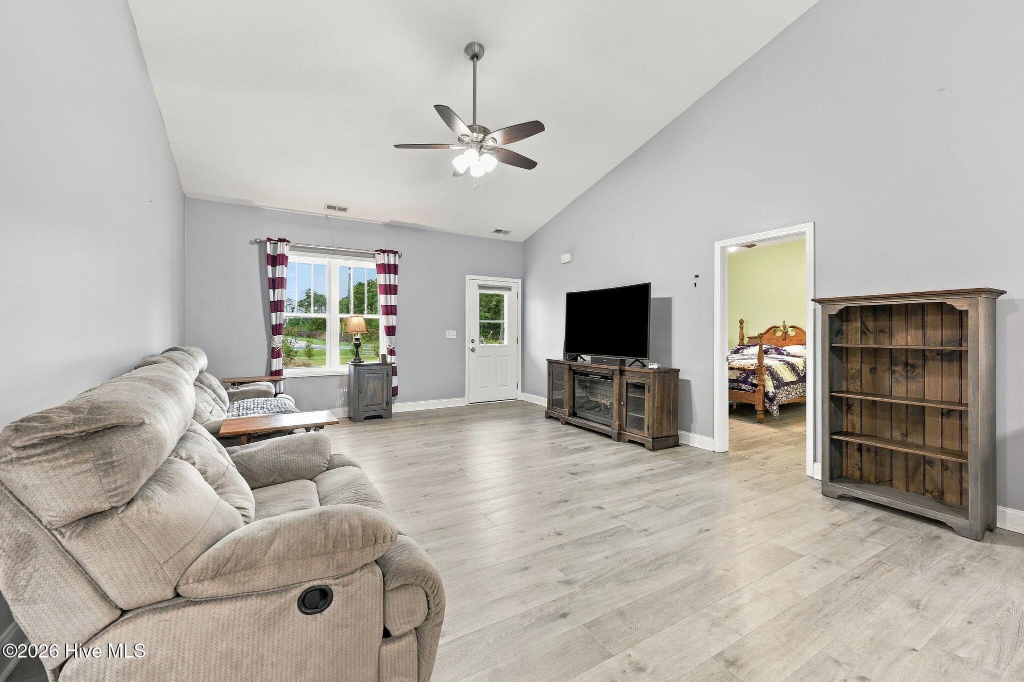 Single Family Residence at 337 Folkstone Road, Holly Ridge, NC 28445, photo 11 of 55