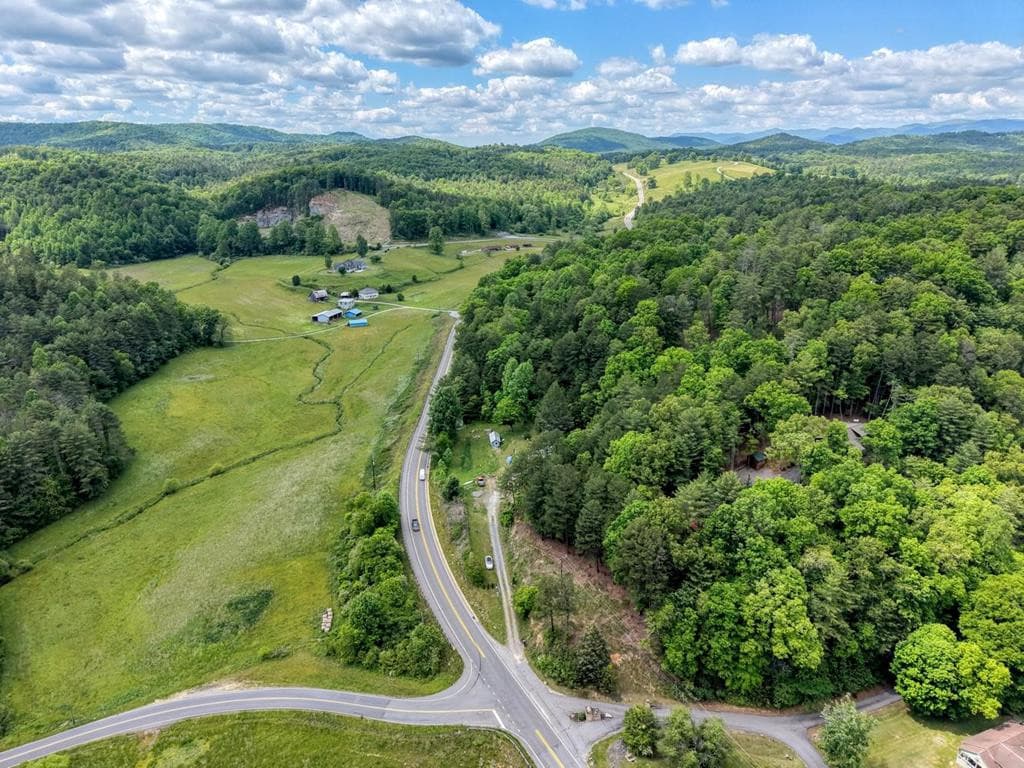 Residential at 3610 Highway 294, Murphy, NC 28906, photo 26 of 30