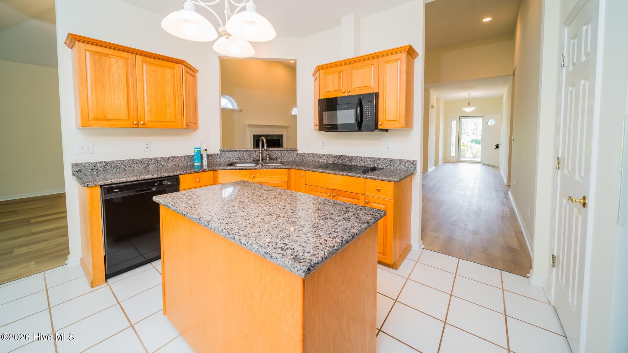 Single Family Residence at 279 Ravennaside Drive NW, Calabash, NC 28467, photo 18 of 67